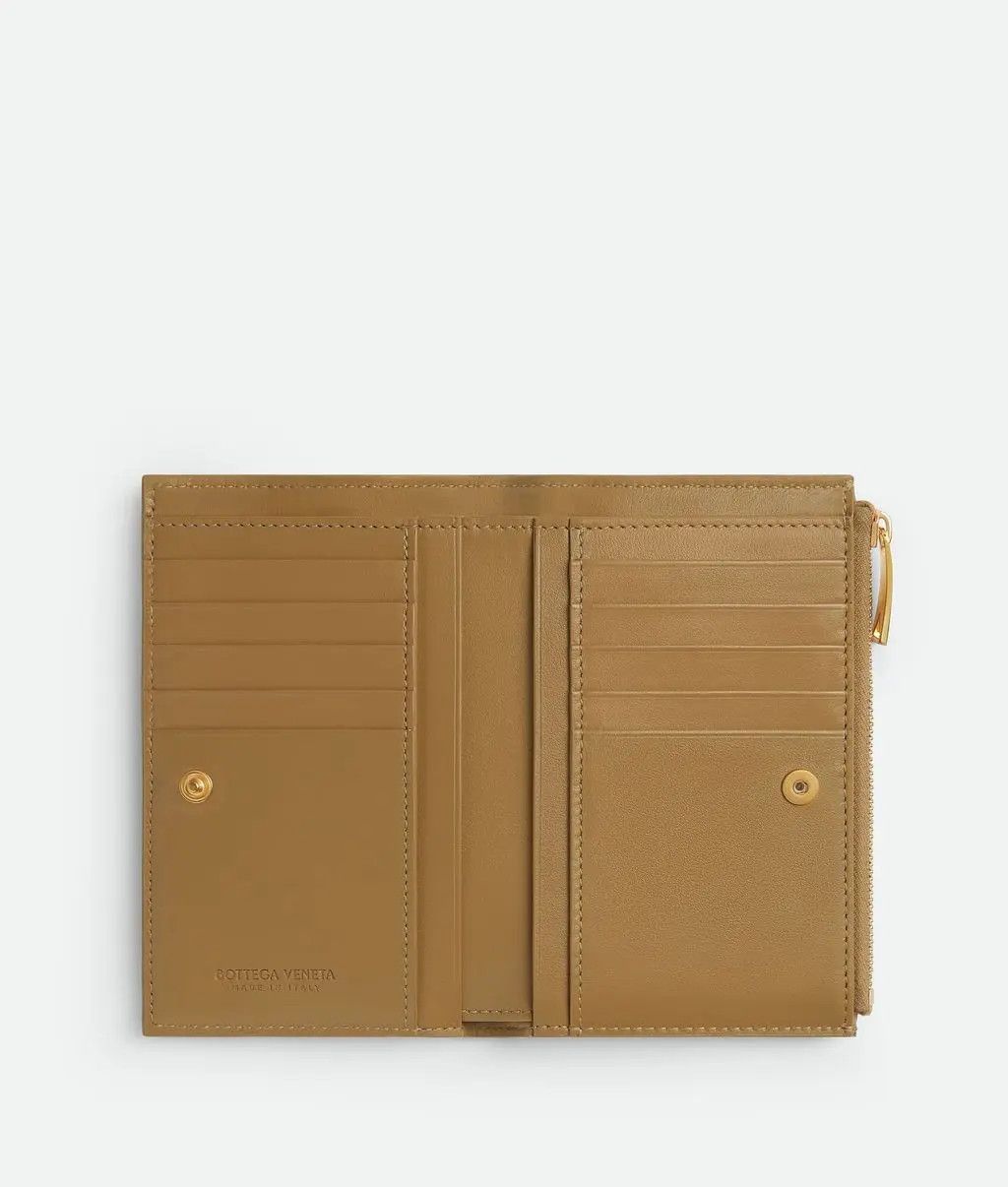 Bottega Veneta o1lf3ng10525 Size: OS / Cassette Medium Bi-Fold Wallet Size ONE SIZE - 4 Thumbnail