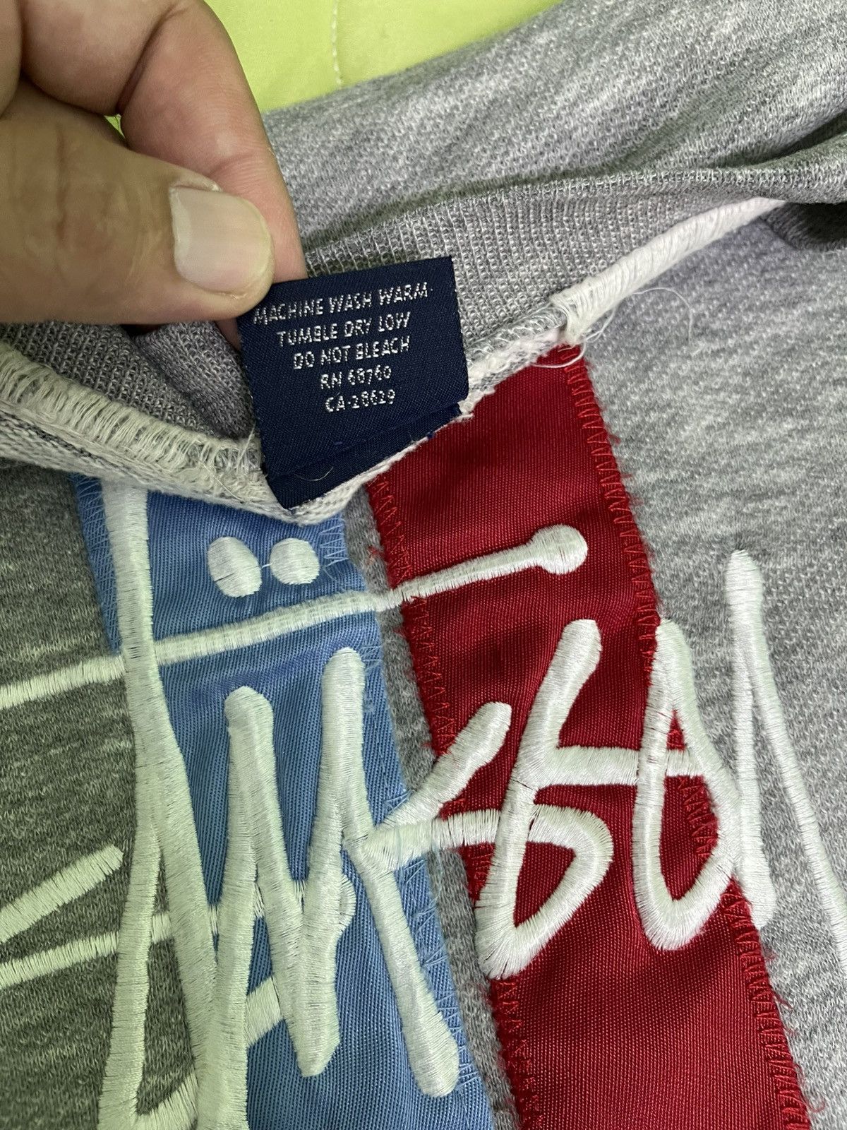 Stussy Thrashed Vintage 90's Stussy Embroidered Logo Sweatshirt Size US XL / EU 56 / 4 - 16 Thumbnail