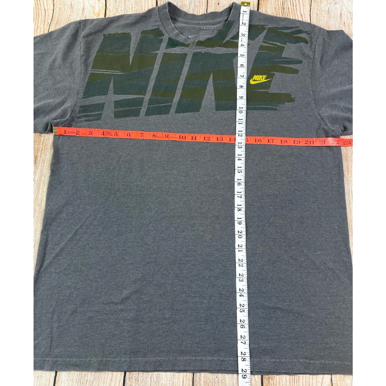 Nike VINTAGE Nike Y2K Spellout T Shirt Mens L Gray Size US L / EU 52-54 / 3 - 5 Thumbnail