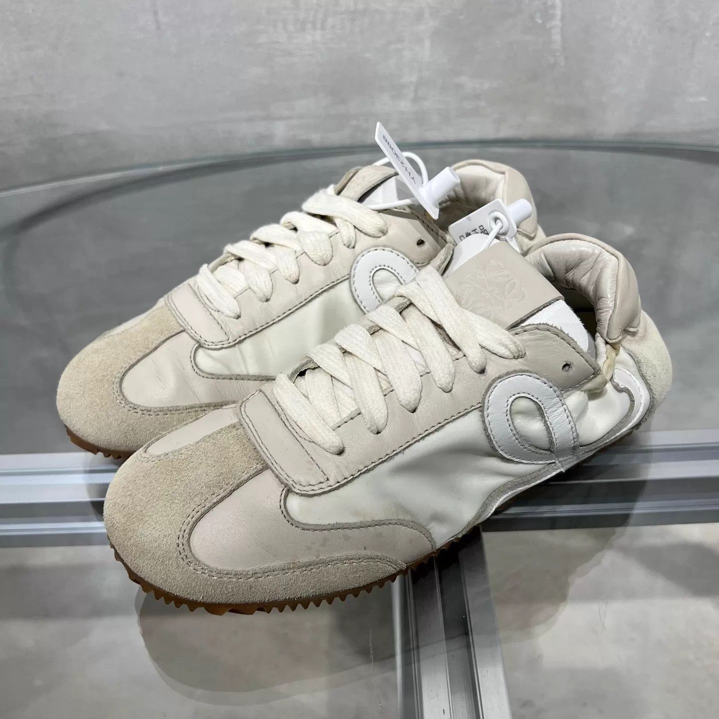 Loewe Loewe women's off-white trainers EU 35 Size US 4.5 / IT 34.5 - 2 Thumbnail
