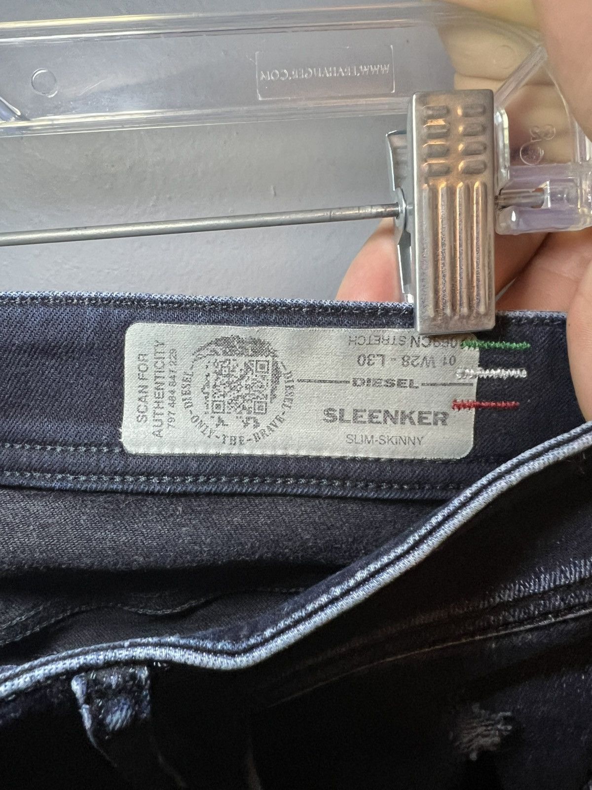 Diesel Vintage Diesel made in Italy “Sleenker distressed slim jeans Size US 28 / EU 44 - 11 Thumbnail