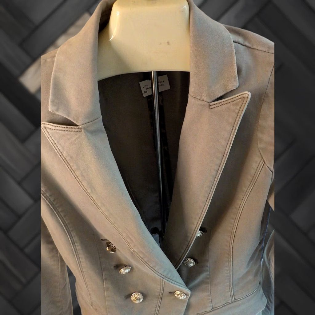 White House Black Market WHITE HOUSE BLACK MARKET Double Breasted Blazer Khaki with Gold Buttons - SZ 2 - Women Size XS / US 0-2 / IT 36-38 - 1 Thumbnail