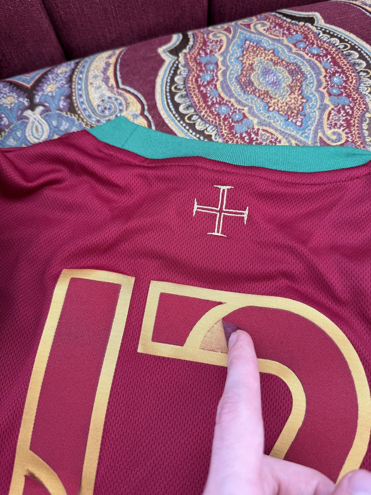 Nike Vintage Nike Portugal Cristiano Ronaldo Soccer Jersey Size US M / EU 48-50 / 2 - 16 Thumbnail