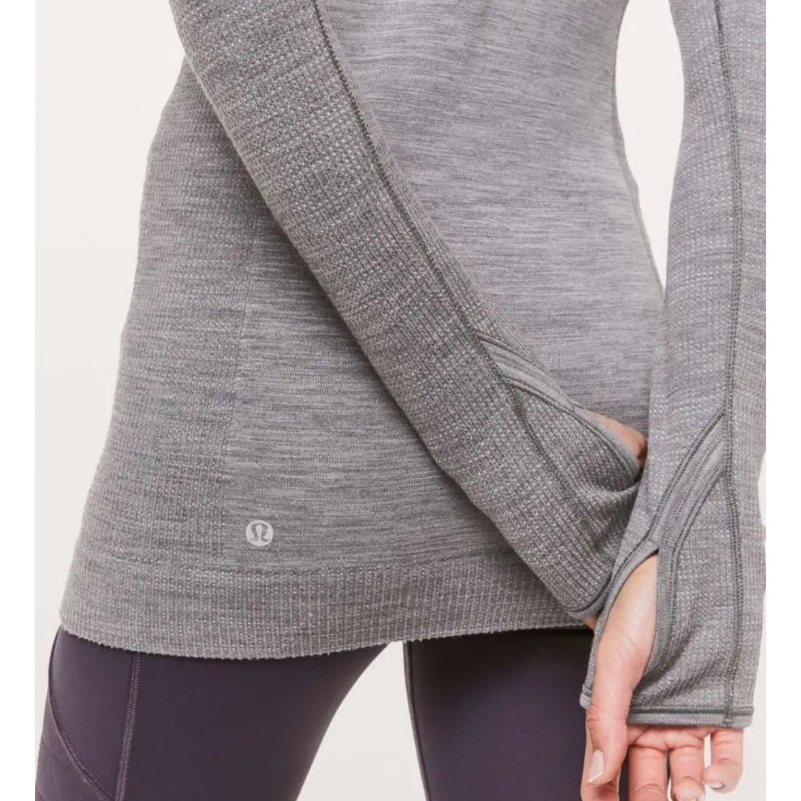 Lululemon Lululemon Swiftly Tech Wool Pullover Seamless Thumbholes Size M / US 6-8 / IT 42-44 - 4 Thumbnail