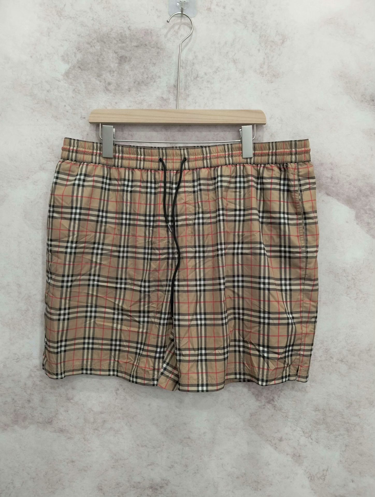 Burberry Burberry Pants XXL Women Size 30" / US 8 / IT 44 - 1 Thumbnail