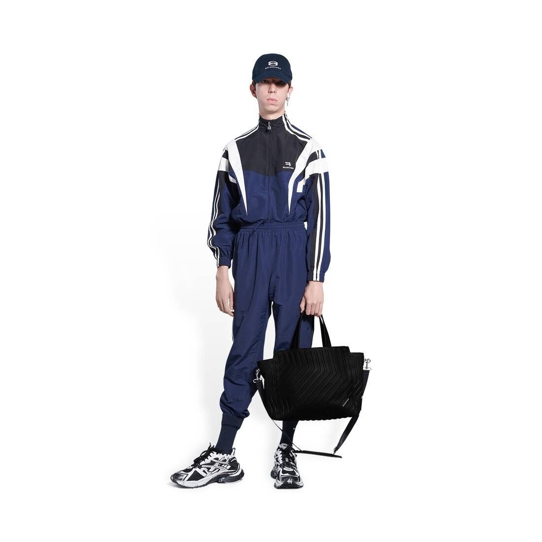 Balenciaga o1in1g0125 Size: OS / Medium East-West Tote Bag in Black Size ONE SIZE - 2 Thumbnail