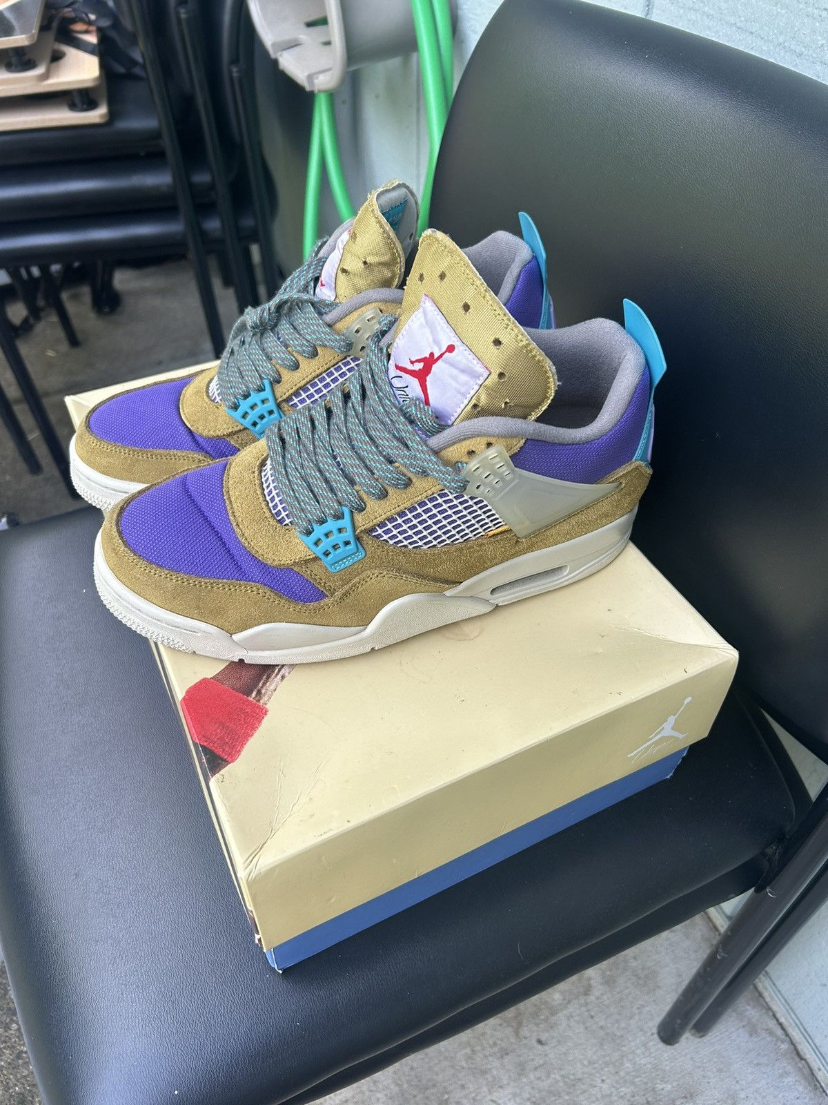 Jordan Brand Union LA x Air Jordan 4 Retro Desert Moss In Good Condition Size US 9.5 / EU 42-43 - 2 Thumbnail