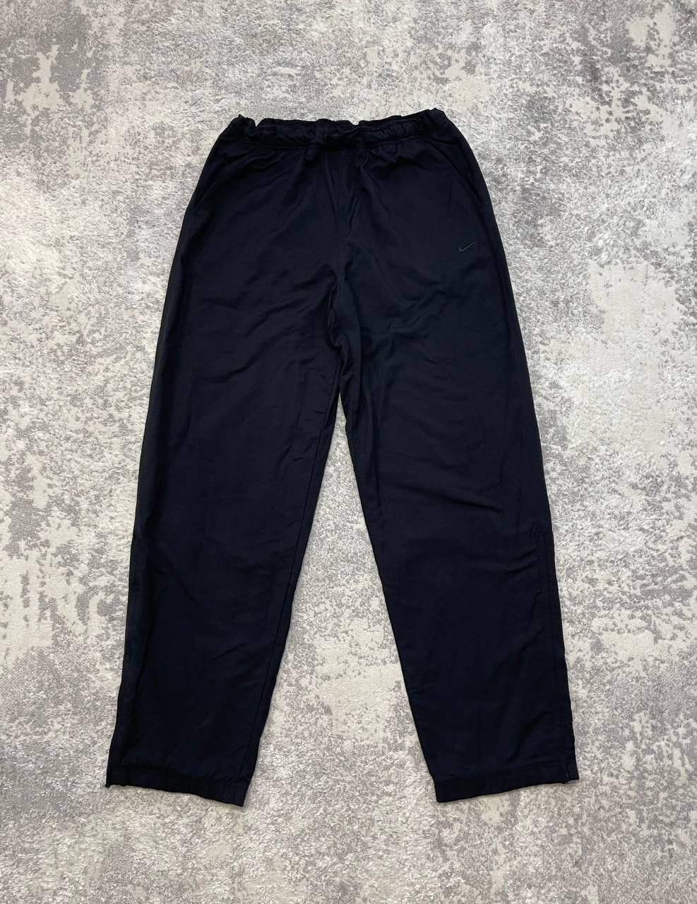 Nike Vintage Nike Trackpants Men's Black Baggy Y2K Size US 30 / EU 46 - 1 Thumbnail