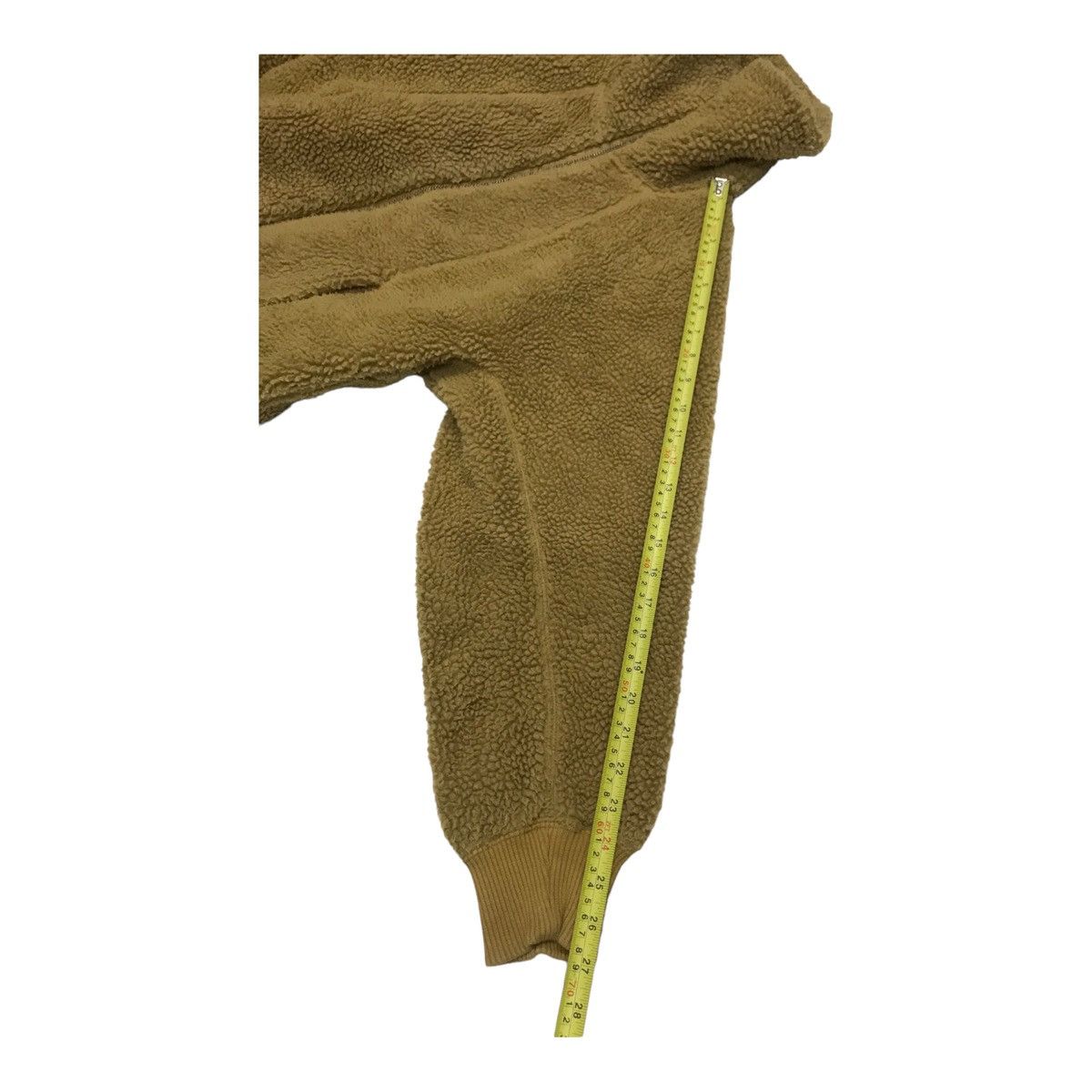 Uniqlo Uniqlo Sherpa Sweater Size US M / EU 48-50 / 2 - 7 Thumbnail