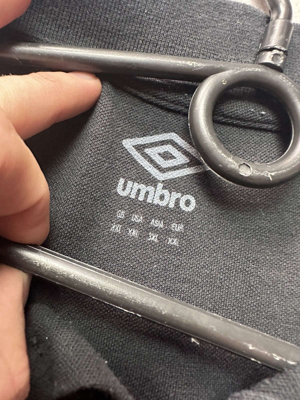 Umbro × Vintage Vintage Umbro west ham United soccer jersey size XL Size US XL / EU 56 / 4 - 3 Thumbnail