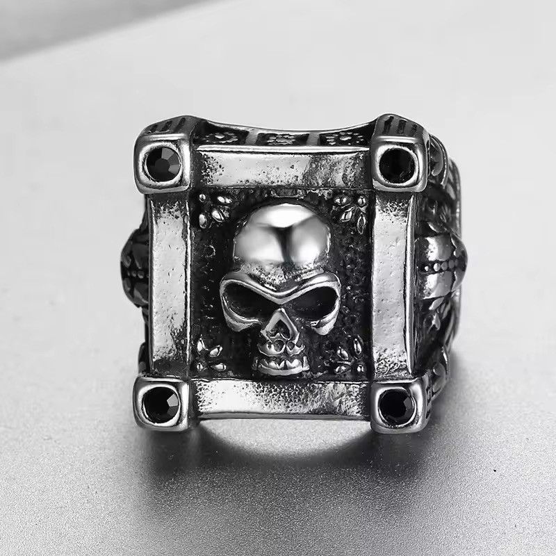 Jewelry × Vintage Vintage Goth Skull Head Ring Size ONE SIZE - 4 Thumbnail