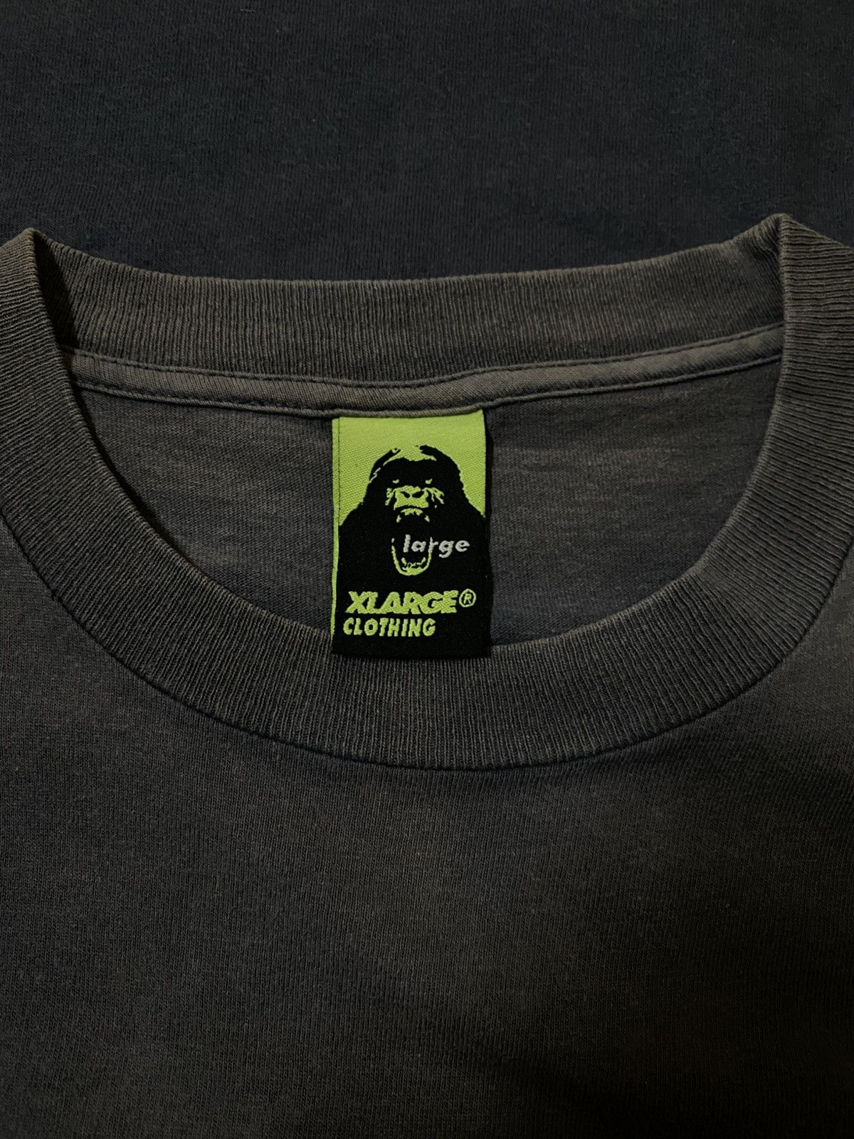 Xlarge Vintage 90s XLarge Gorilla Graphic Made In USA Size US L / EU 52-54 / 3 - 3 Thumbnail