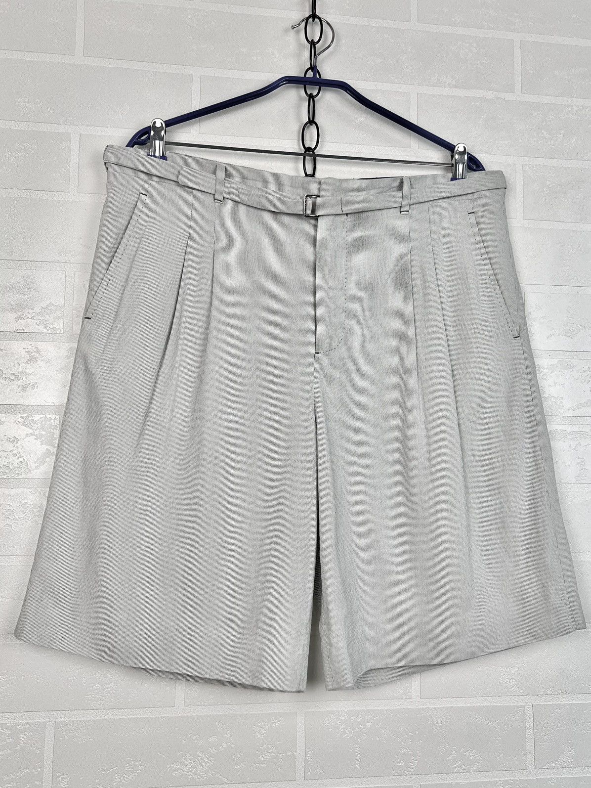Louis Vuitton LOUIS VUITTON Shorts Chino Strap LV Plaid Cotton Gray Men's Size US 34 / EU 50 - 6 Thumbnail