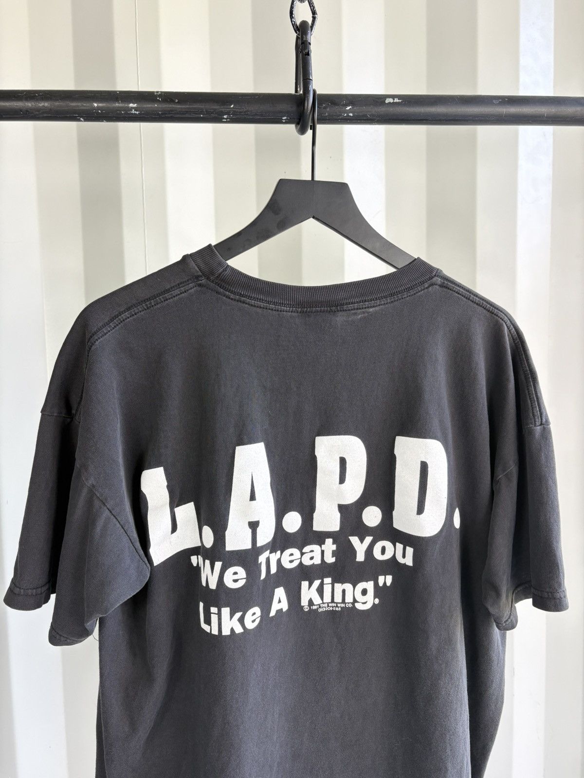 Vintage Thrashed LAPD Treat King Faded Distressed Shirt ERD GRUNGE Size US XL / EU 56 / 4 - 4 Thumbnail
