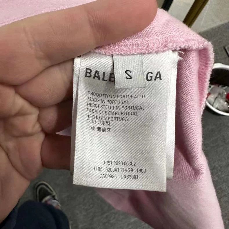 Balenciaga Balenciaga Pink Crew Short Sleeve Size US S / EU 44-46 / 1 - 6 Thumbnail