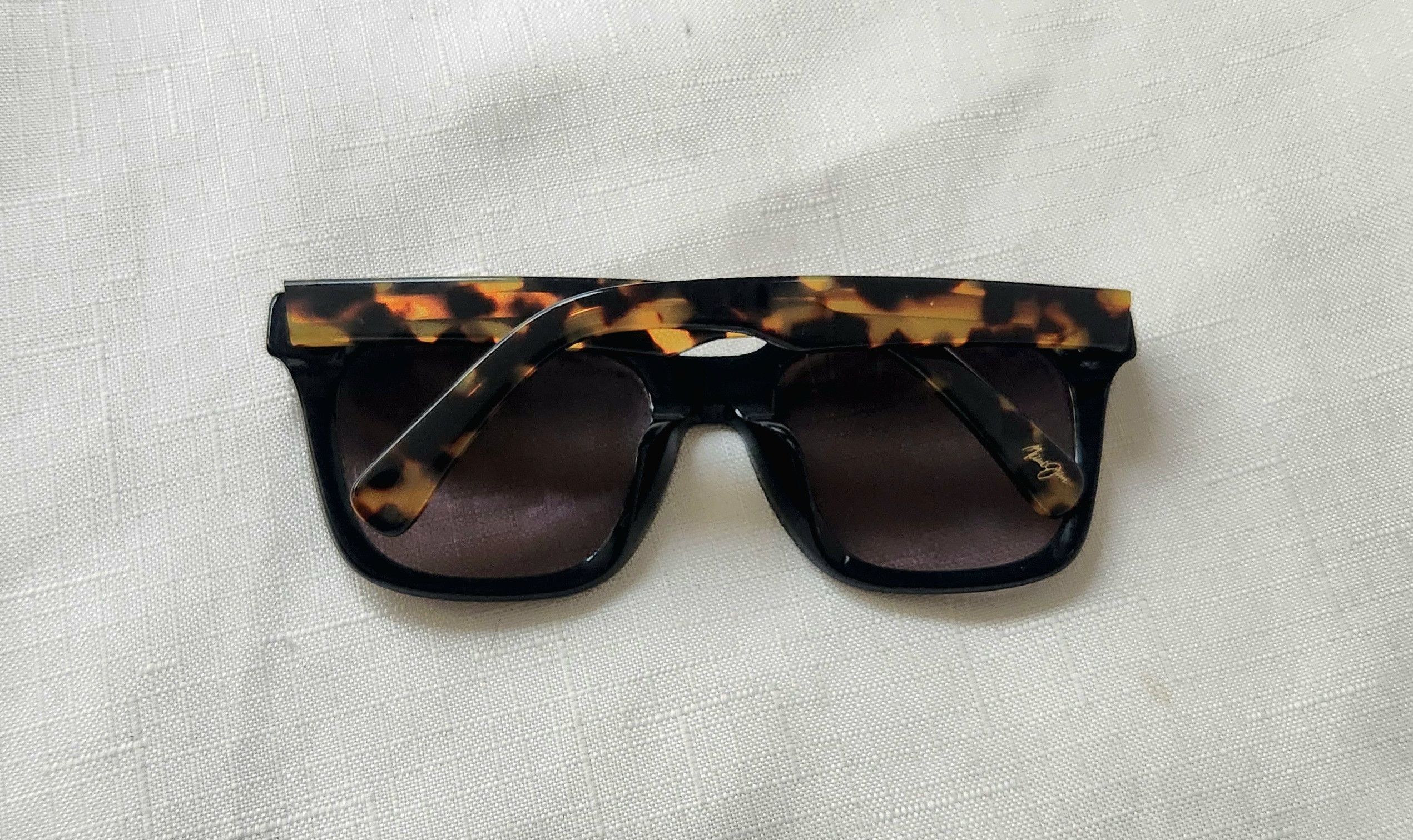 Maui Jim Maui Jim Heliconia MJ 739-02B Square Black Sunglasses Size ONE SIZE - 7 Thumbnail