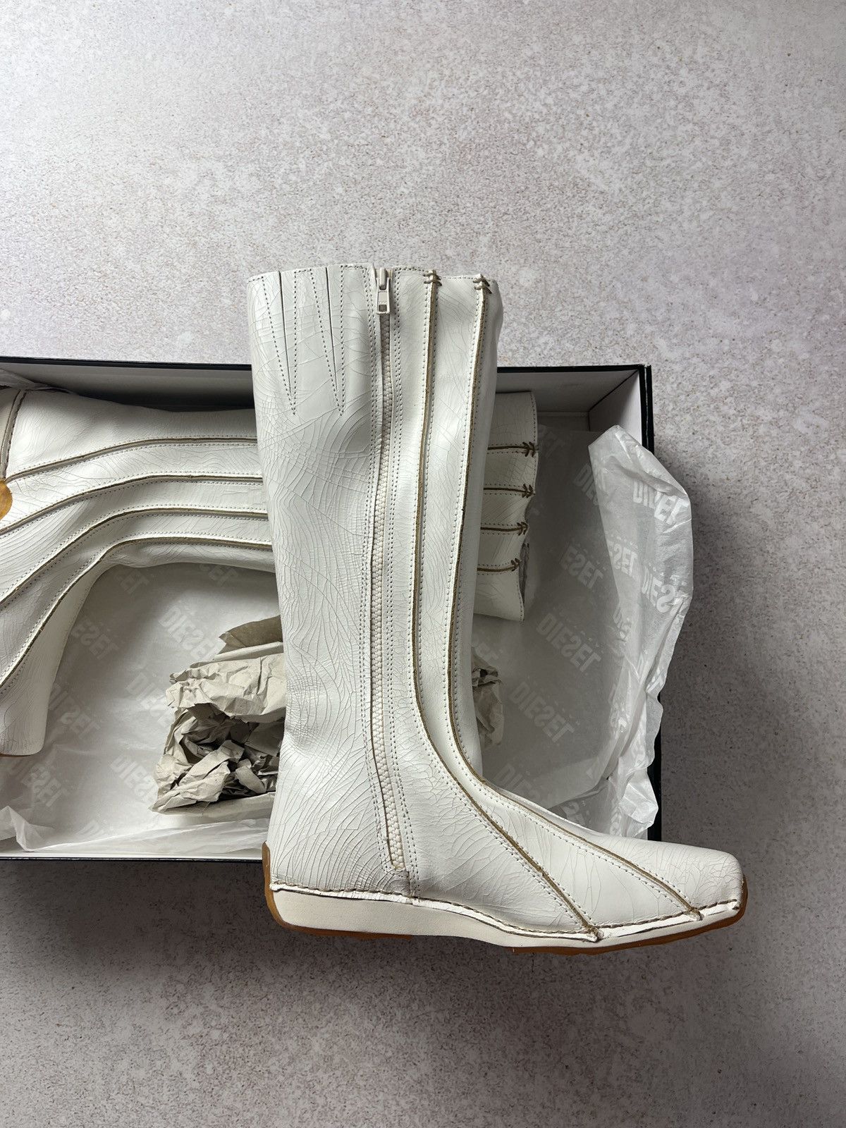 Diesel Vintage Diesel Y2K Soleil Sneakers New With Box Size US 9 / IT 39 - 2 Thumbnail