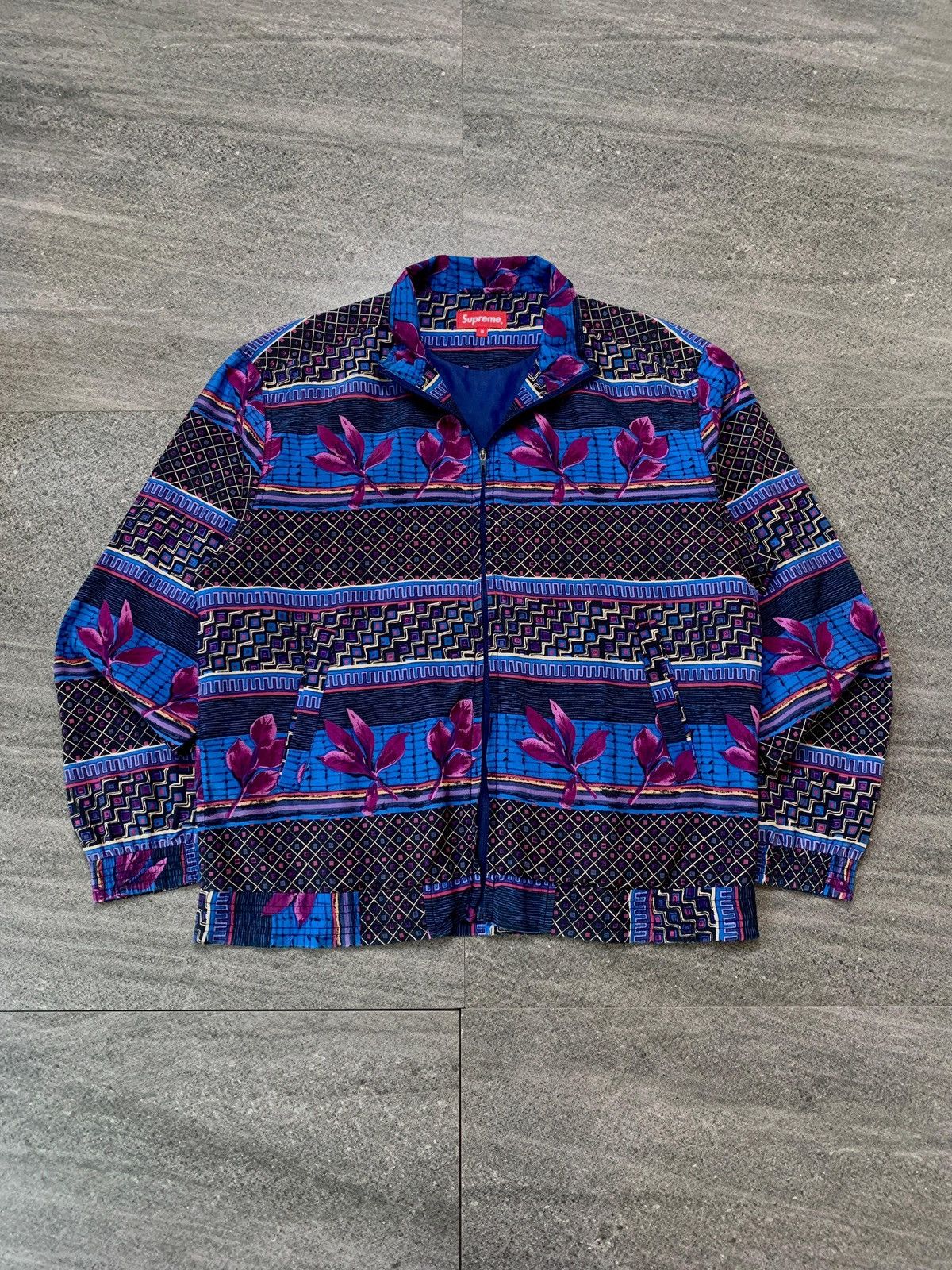 Supreme FREE TAX! F/W 2015 Floral Silk Bomber Jacket Size US M / EU 48-50 / 2 - 1 Thumbnail