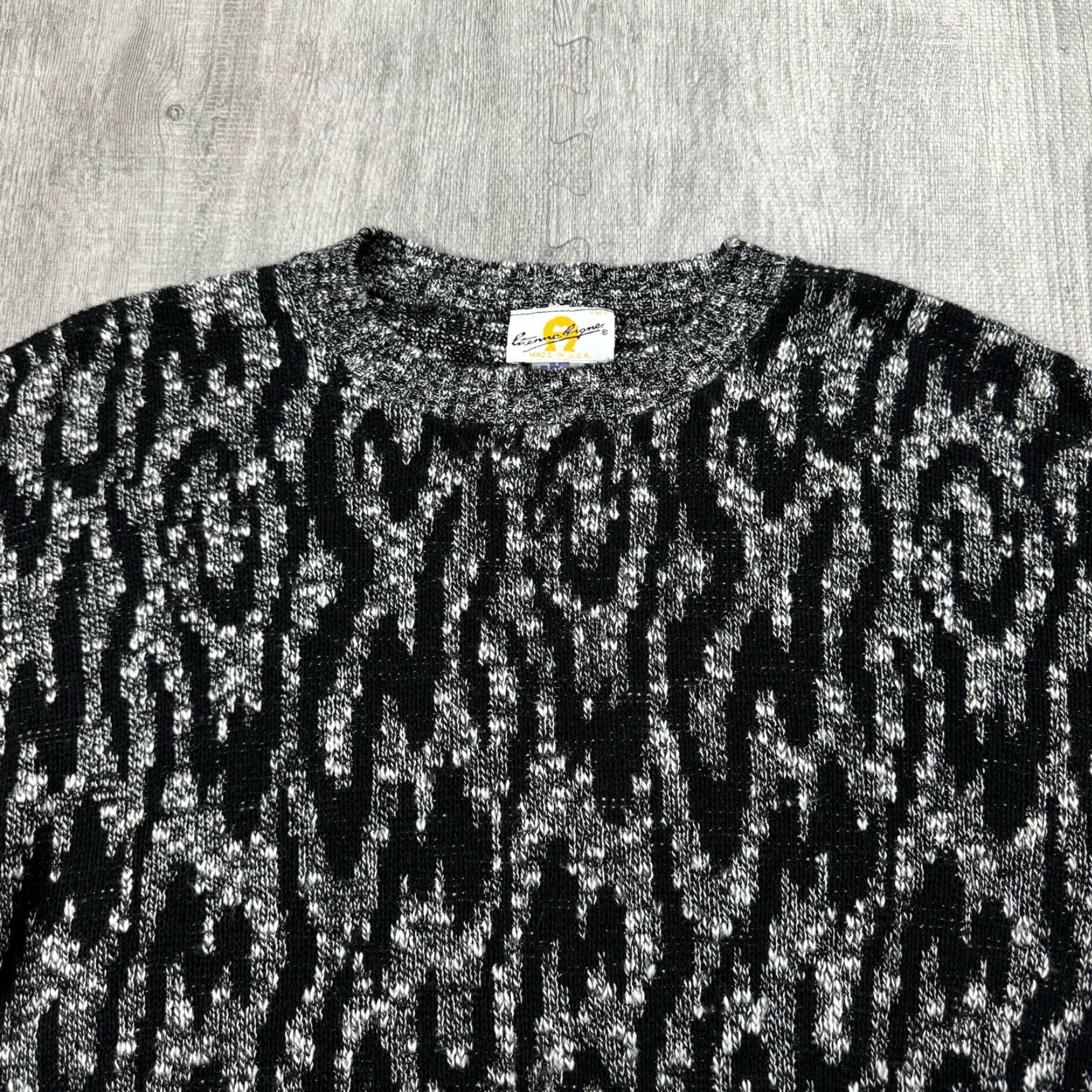 Etienne Aigner VTG Etienne Aigner TIGER Abstract Knit Pullover Sweater M Multicolor USA Made Crew Neck Long Sleeve Classic Fit Unisex Adults Size M Size M / US 6-8 / IT 42-44 - 2 Thumbnail