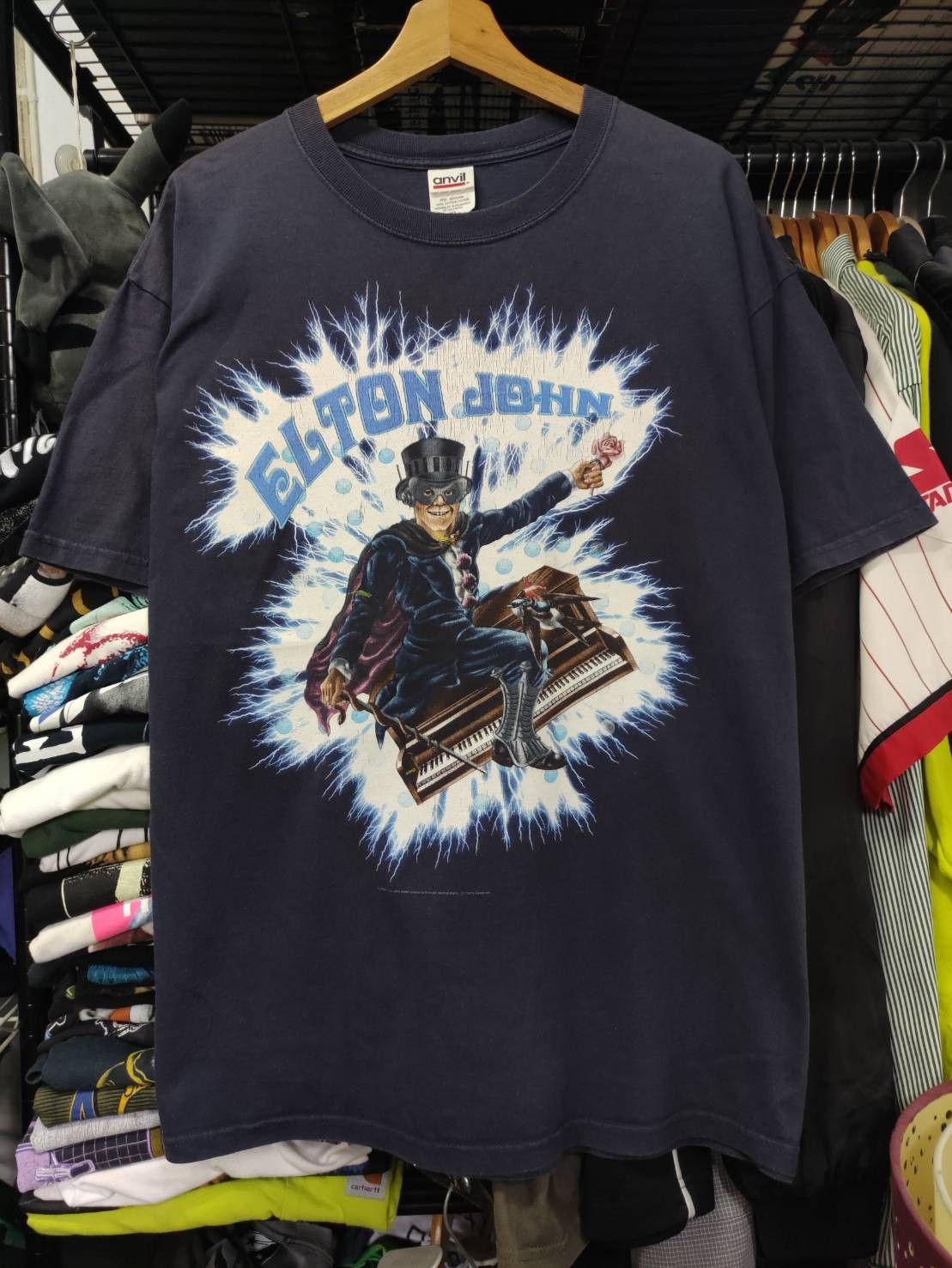 Band Tees Vtg00's Elton John Captain Fantastic & the Brown Dirt Cowboy Size US XL / EU 56 / 4 - 2 Thumbnail