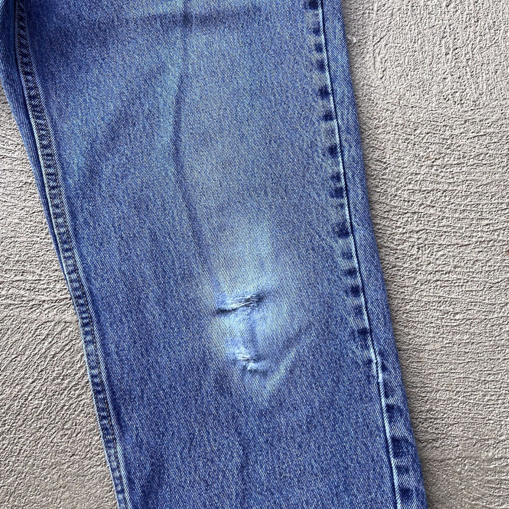Levi's Levi's Jeans Mens 34x32 Blue 550 Baggy Loose Denim Pants Skate Fade Western Work 90s Grunge Size US 34 / EU 50 - 4 Thumbnail