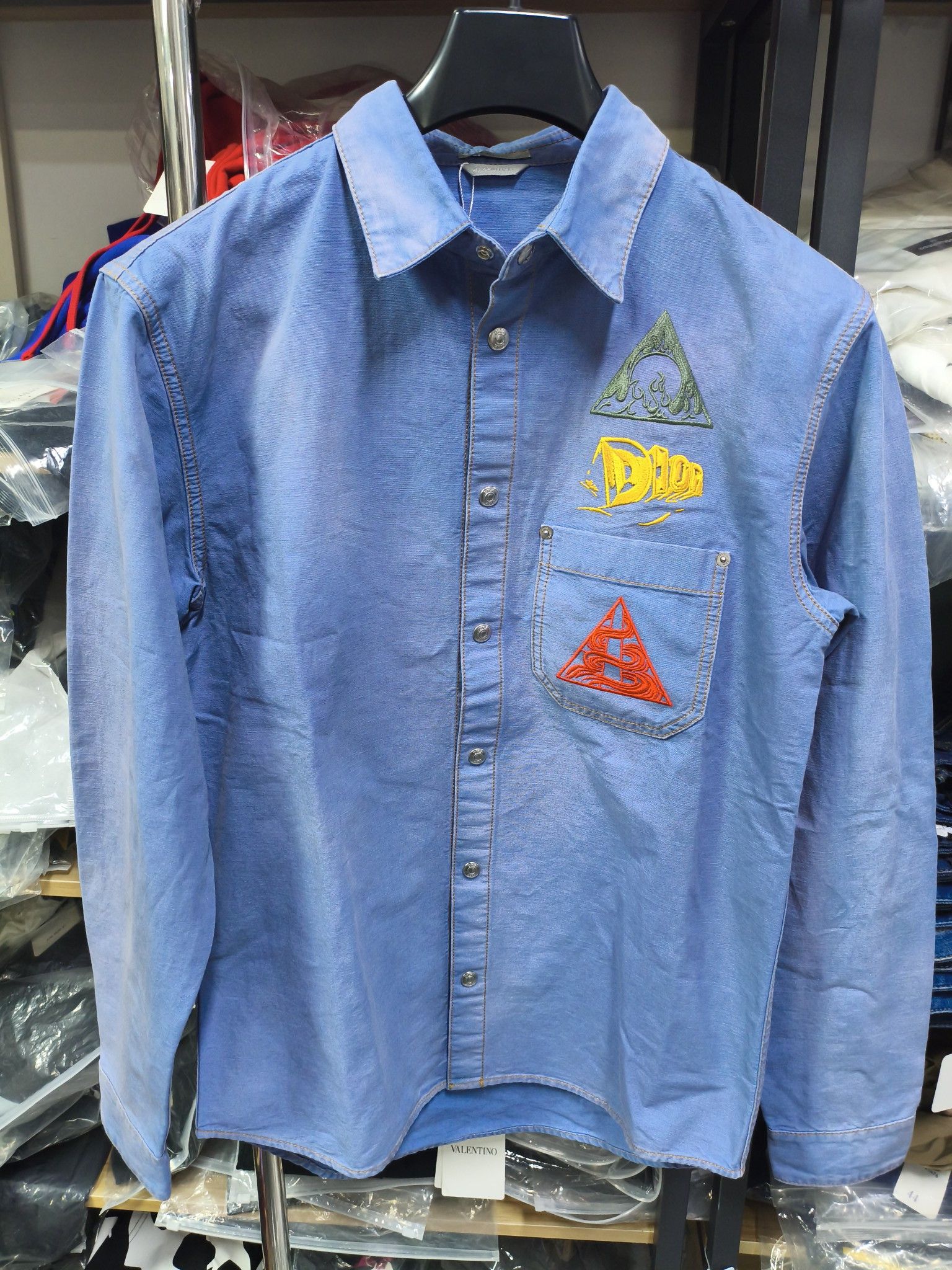 Dior Dior Embroidered Button Up Shirt Size L Size US L / EU 52-54 / 3 - 1 Thumbnail