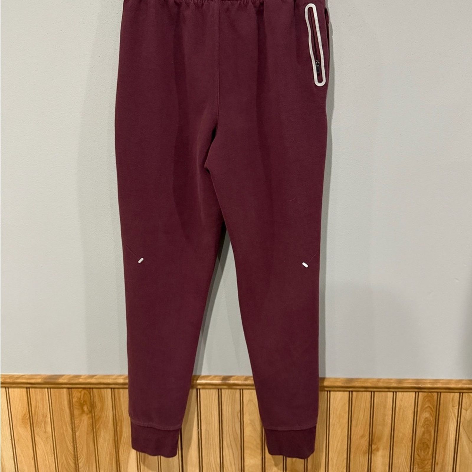 Reebok Reebok Men's Burgundy Joggers Size US 32 / EU 48 - 2 Thumbnail