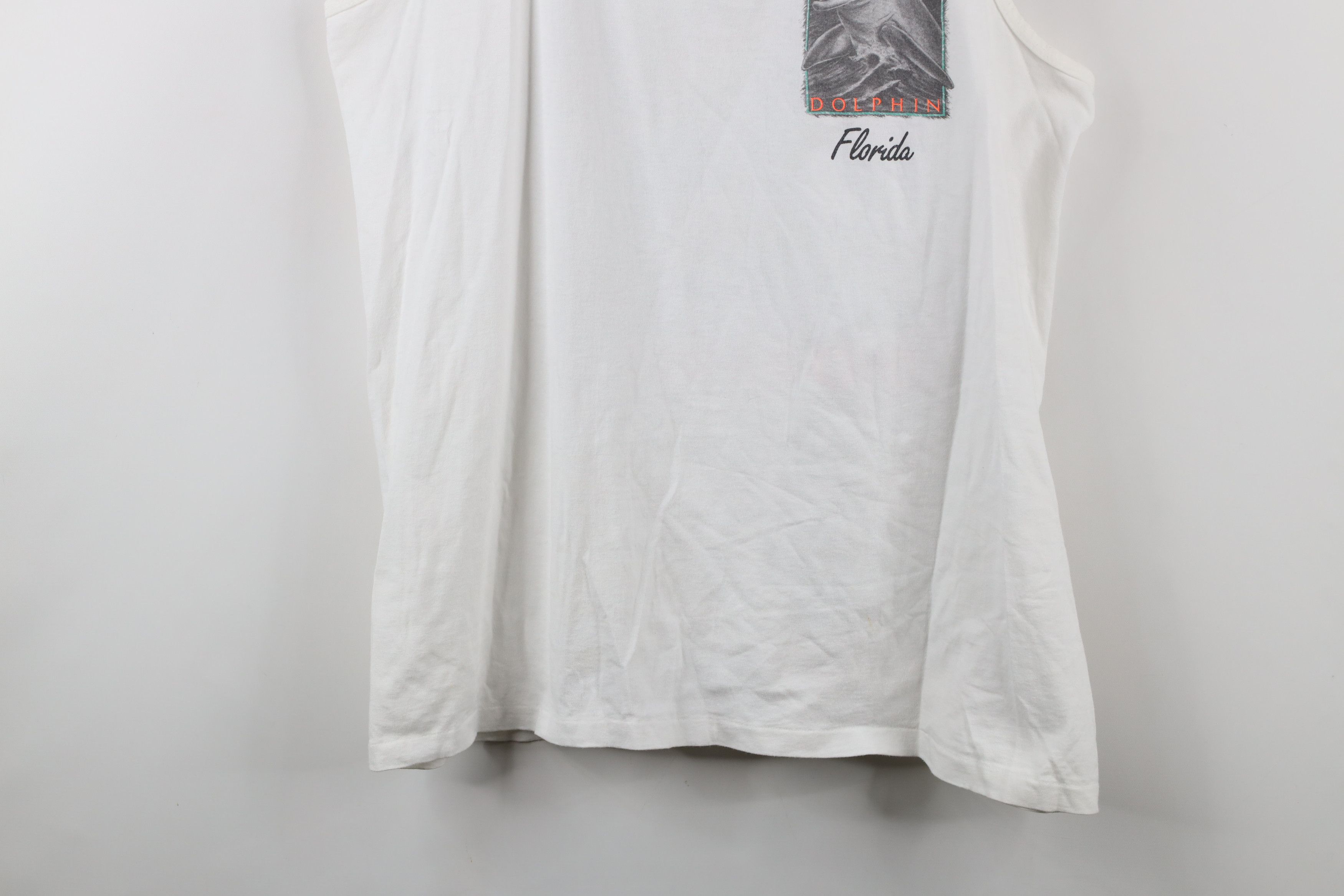 Vintage Vintage 90s Sea World Dolphin Florida Tank Top T-Shirt USA Size US L / EU 52-54 / 3 - 3 Thumbnail