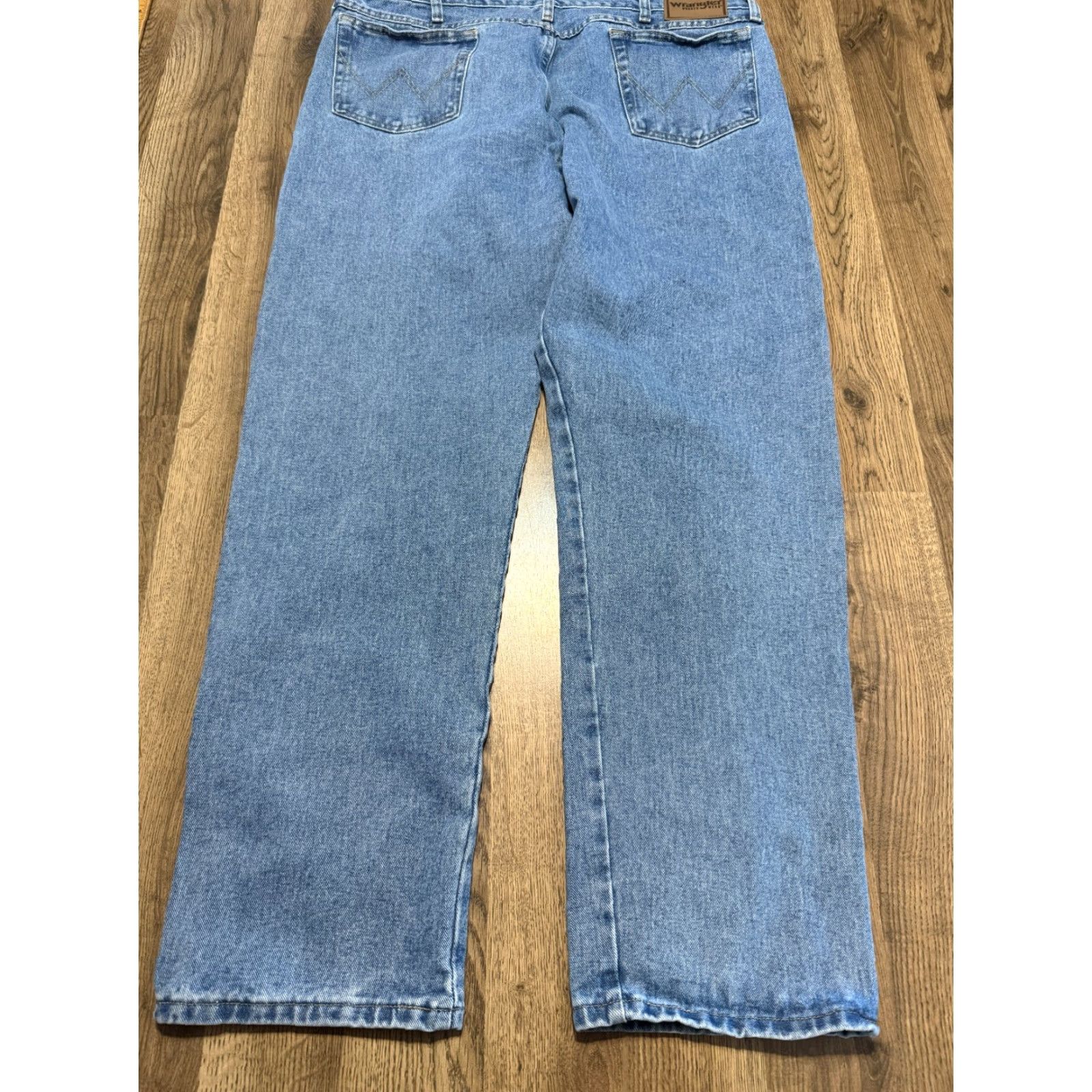 Wrangler Wrangler Jeans Men's XL Blue Denim Straight Leg Pockets 5-Pocket Design Regular Inseam 30in Outdoor Classic Size US 42 / EU 58 - 3 Thumbnail
