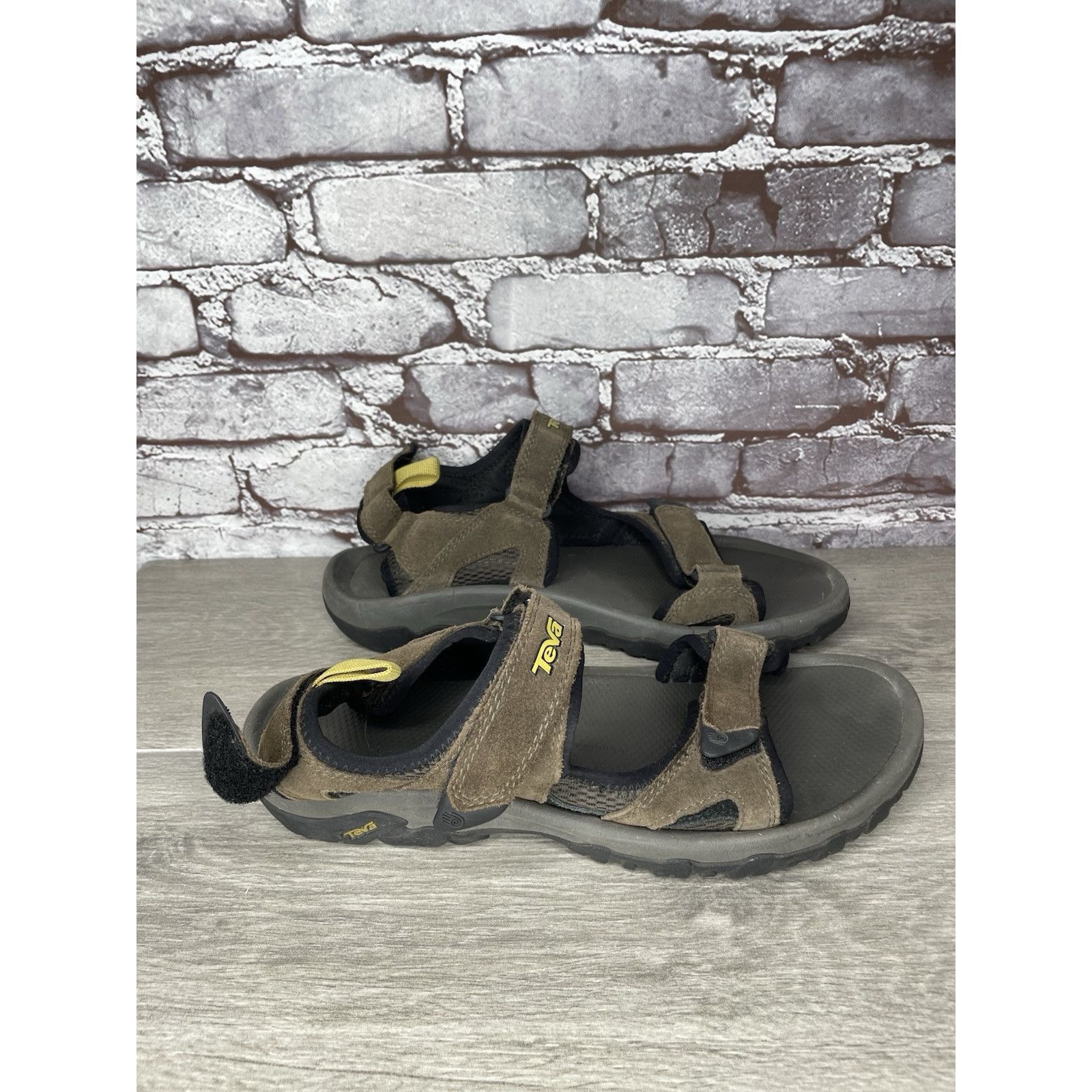 Teva Teva Katavi 4144 Brown Synthetic Leather Hiking Strap Sandal Size US 10 / EU 43 - 9 Thumbnail
