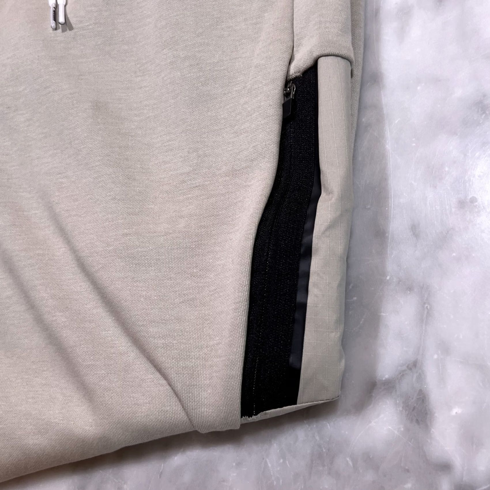 Vintage Cargo Sweatpants Men’s 2XL Pebble Gray Drawstring Pockets Regular Pants Sports Comfort Elastic Waist Pockets Gr ay Purposed Size US 39 - 3 Thumbnail