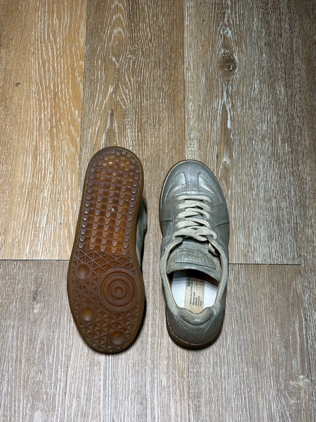 Maison Margiela Maison Margiela Replica Low Sneaker Size US 7 / IT 37 - 4 Thumbnail