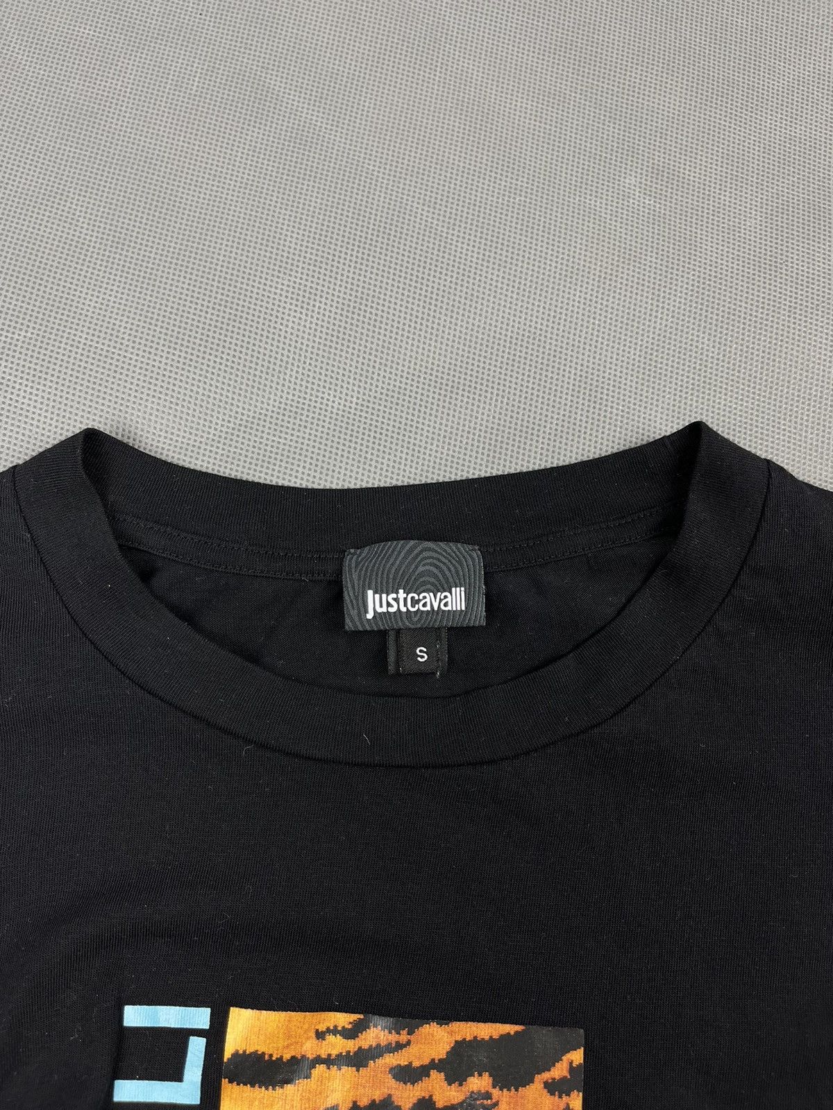 Just Cavalli Just Cavalli code 01 longsleeve t shirt stretch top fit tee Size US L / EU 52-54 / 3 - 4 Thumbnail