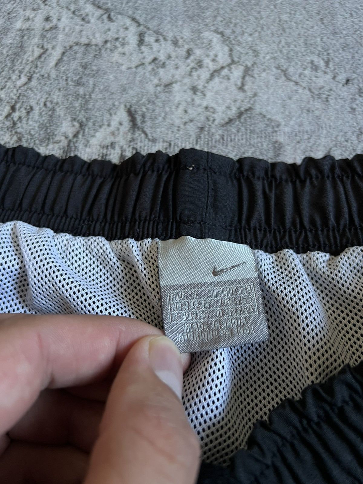 Nike Vintage Nike Tennis Nylon Shorts Small Swoosh Logo Size L Size US 40 / EU 56 - 4 Thumbnail