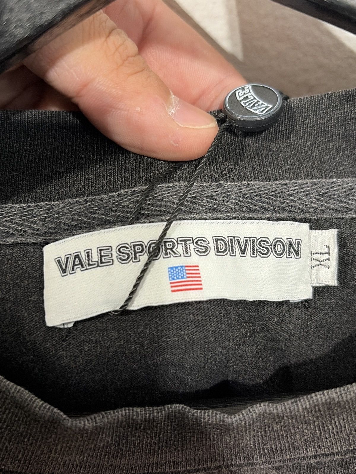 Vale Vale Football Black Tee Size US XL / EU 56 / 4 - 4 Thumbnail