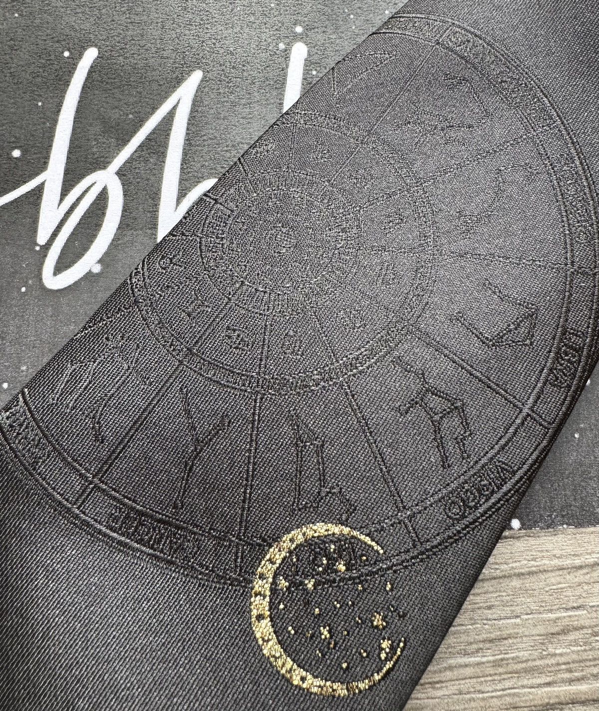 Japanese Brand × Vintage Avant garde 12 constellations embroidered short neck tie Size ONE SIZE - 3 Thumbnail