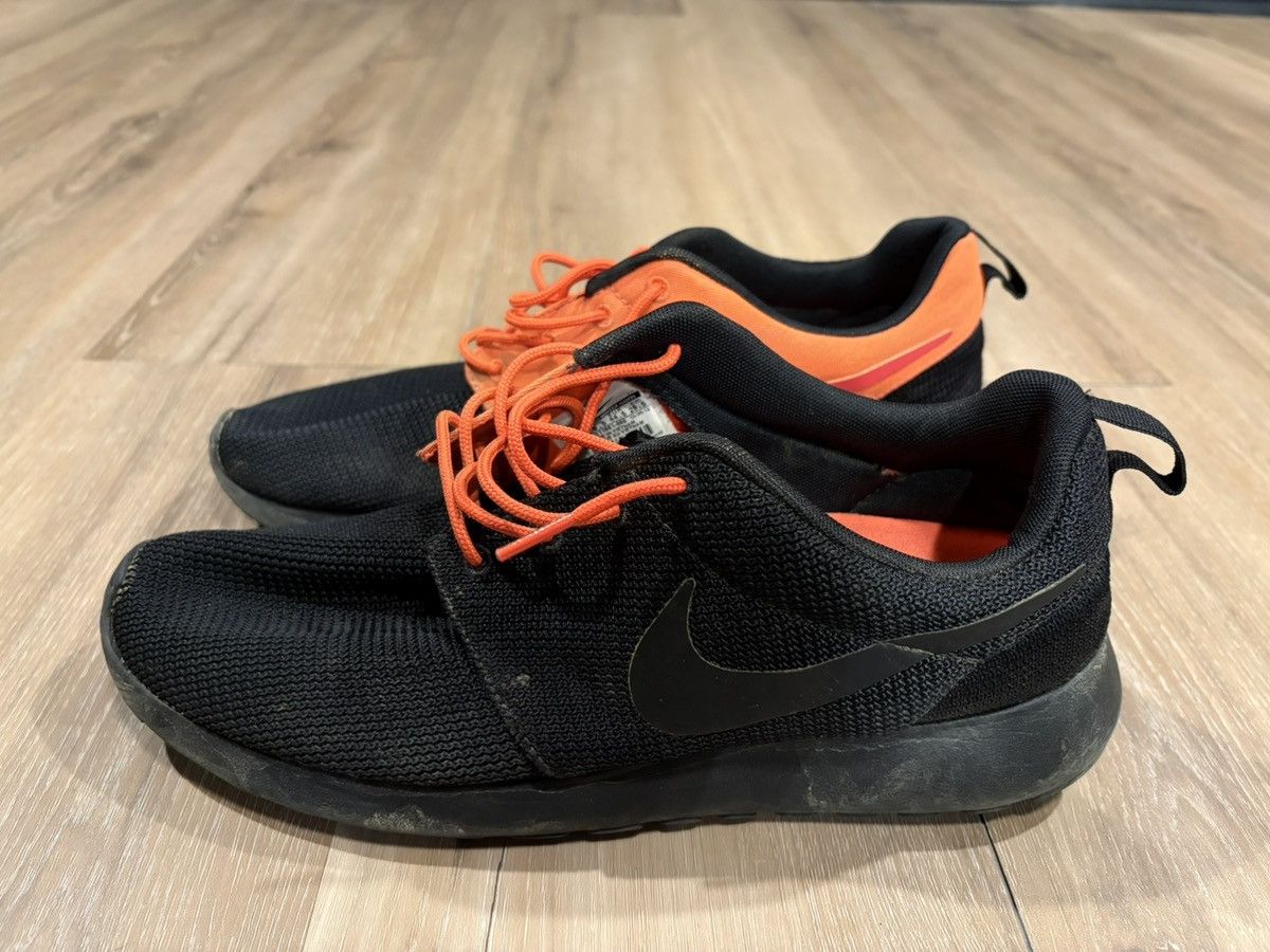 Nike Nike Roshe Run Black Orange Men’s Size 10.5 Sneakers Size US 10.5 / EU 43-44 - 2 Thumbnail