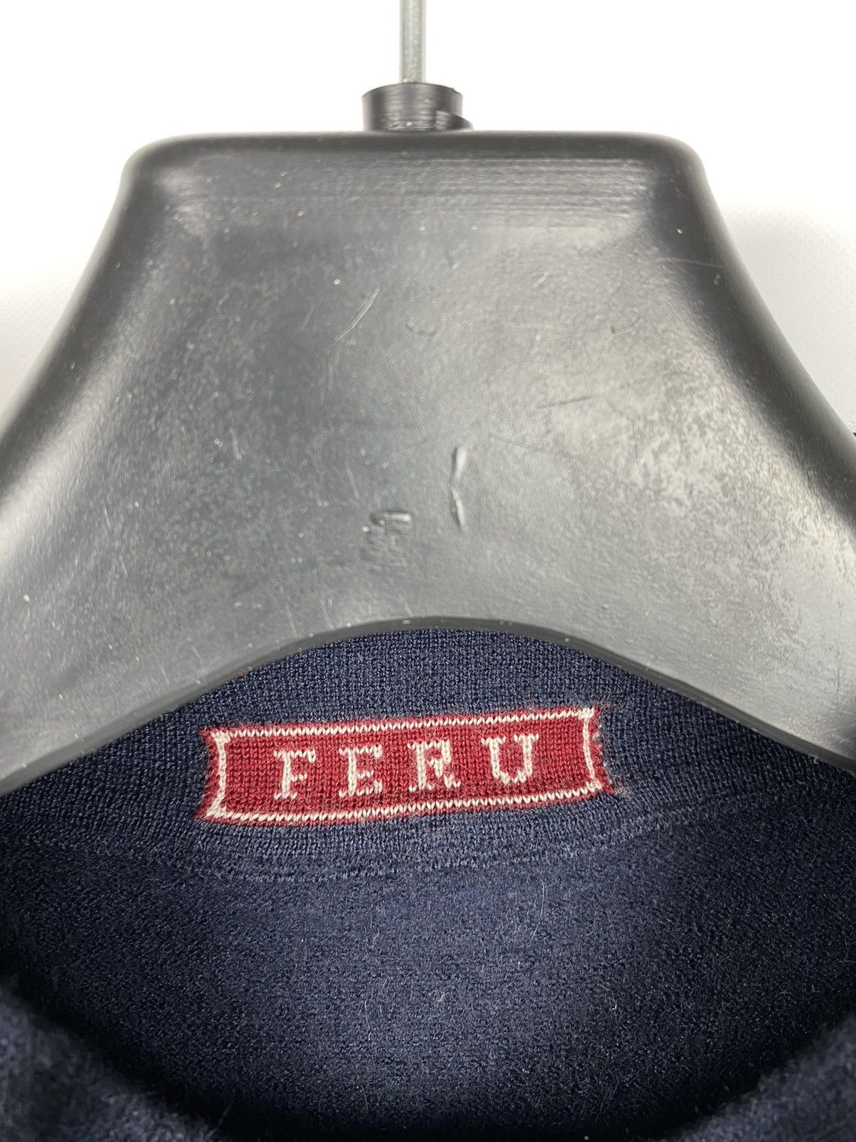 Other Feru Men Sweater Cashmere-Silk made in Italy size M Size US M / EU 48-50 / 2 - 6 Thumbnail