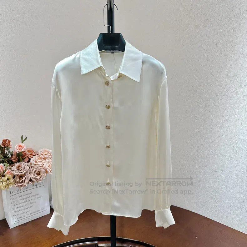 Chanel Chanel 20A white heavy industry button silk shirt Size XXS / US 00 / IT 34 - 1 Thumbnail