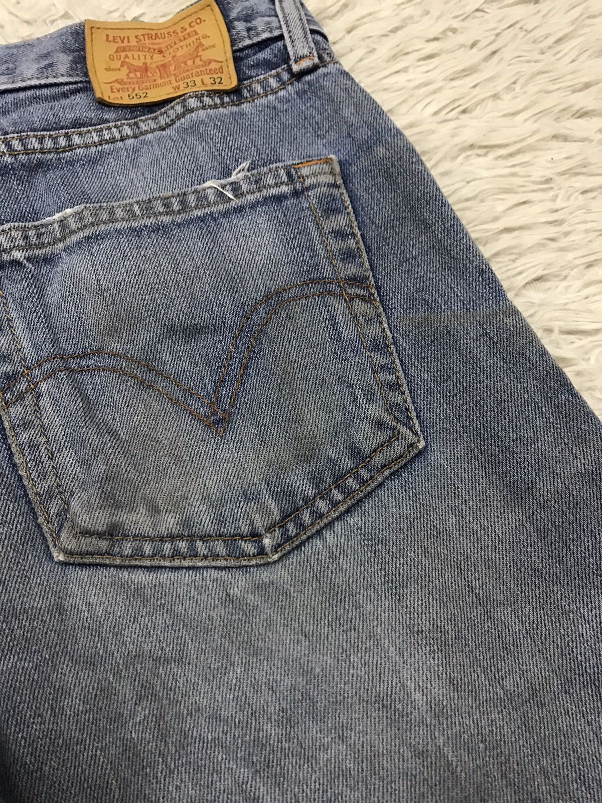 Levi's Vintage Clothing × Vintage Vintage Levis Lot 552 Straight Cut Distressed Jeans Size US 30 / EU 46 - 14 Thumbnail