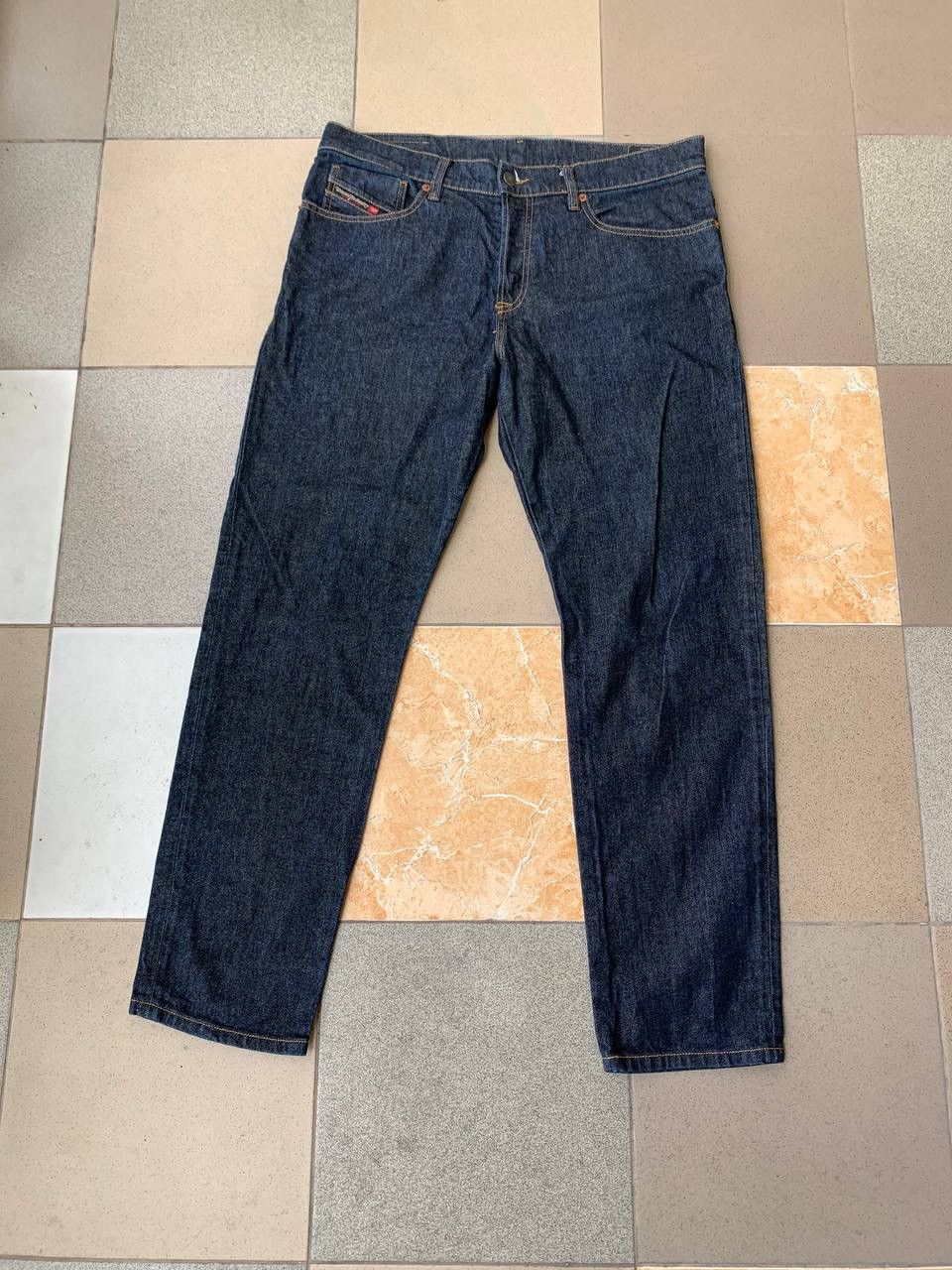 Diesel × Japanese Brand Vintage Diesel Jeans slim D-strukt Stretch Red Logo Size US 33 - 4 Thumbnail