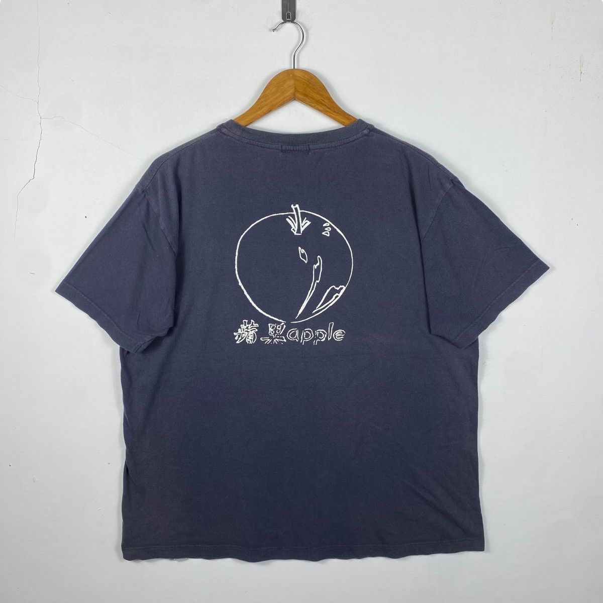 Andy Warhol × Vintage Vintage 00's ANDY WARHOL Apple 1983 Pop Art Artwork Size US XL / EU 56 / 4 - 6 Thumbnail