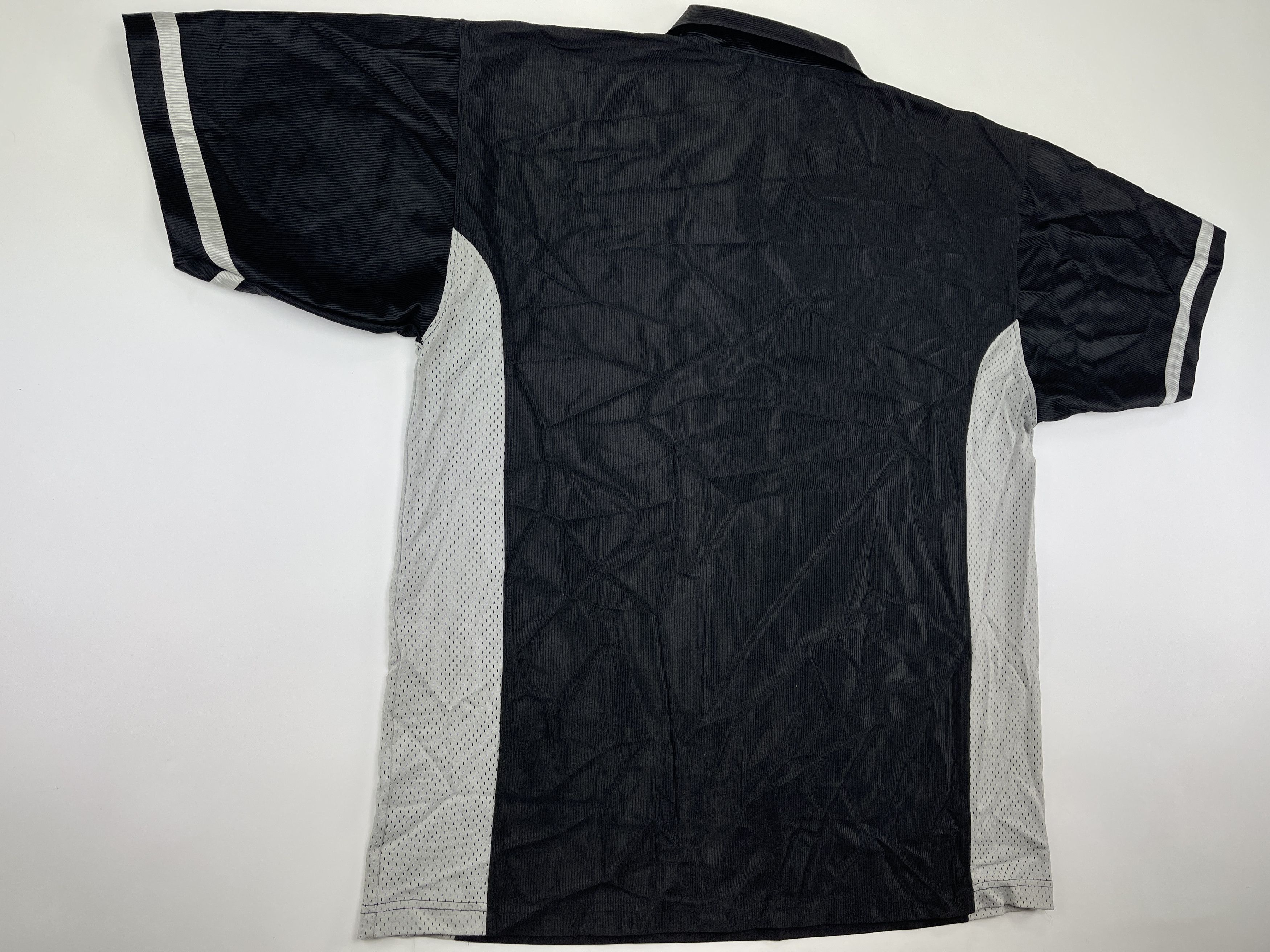 Southpole SOUTHPOLE jersey black vintage South Pole t-shirt 90s size L Size US L / EU 52-54 / 3 - 5 Thumbnail