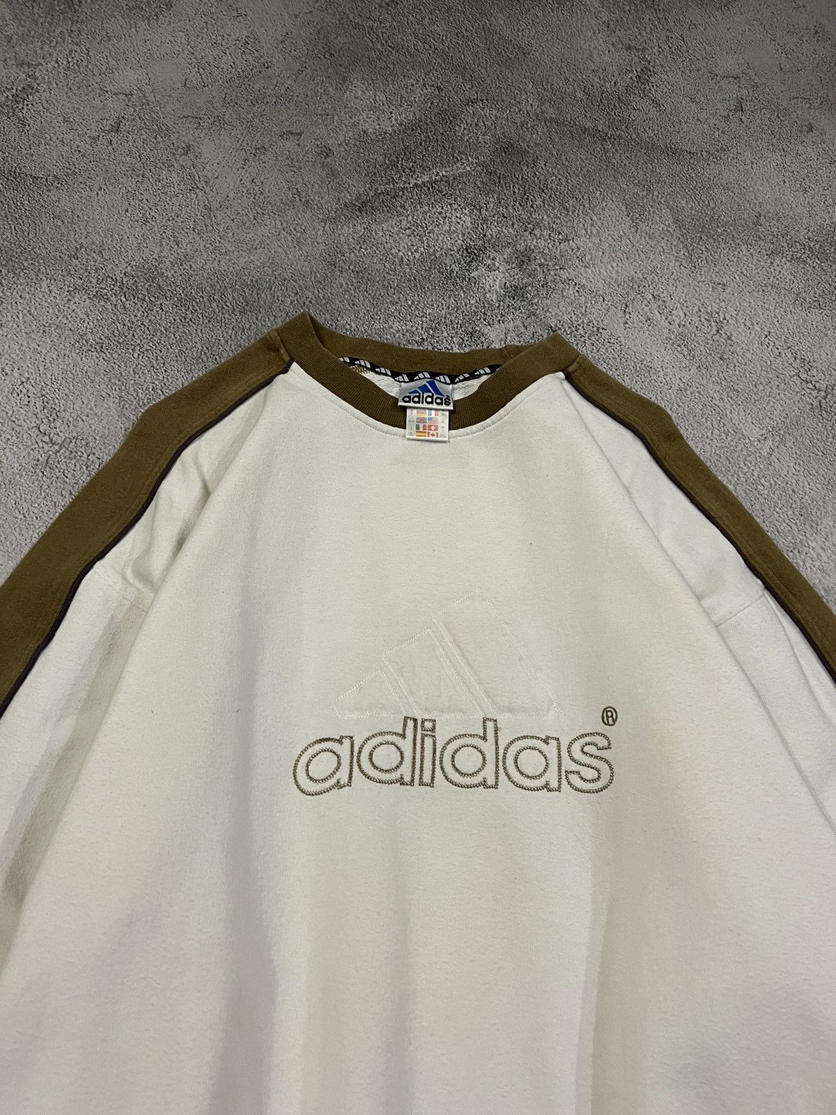 Adidas × Vintage Vintage Y2k Adidas🤍 3D Spellout Big Logo Sweatshirt 90’s Size US XL / EU 56 / 4 - 5 Thumbnail