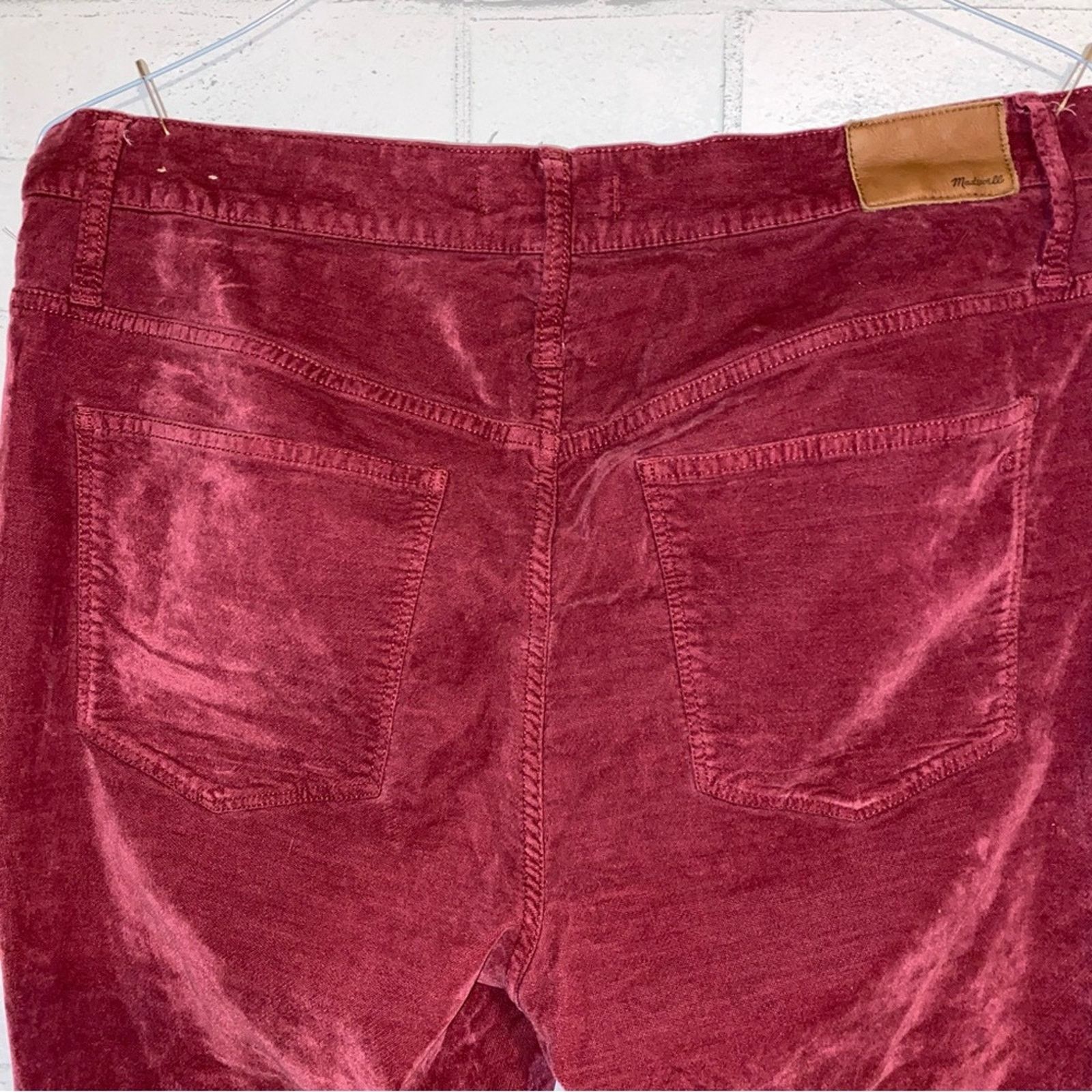 Madewell Madewell 10” High Rise Jeans Smoky Red Stretch Velvet 35 Size 35" - 9 Thumbnail