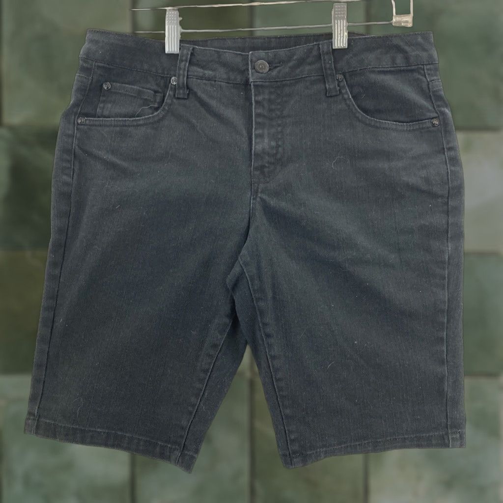 Norma Kamali Norma Kamali Bermuda Shorts Womens 4 Black Denim Stretch Size 27" / US 4 / IT 40 - 1 Thumbnail