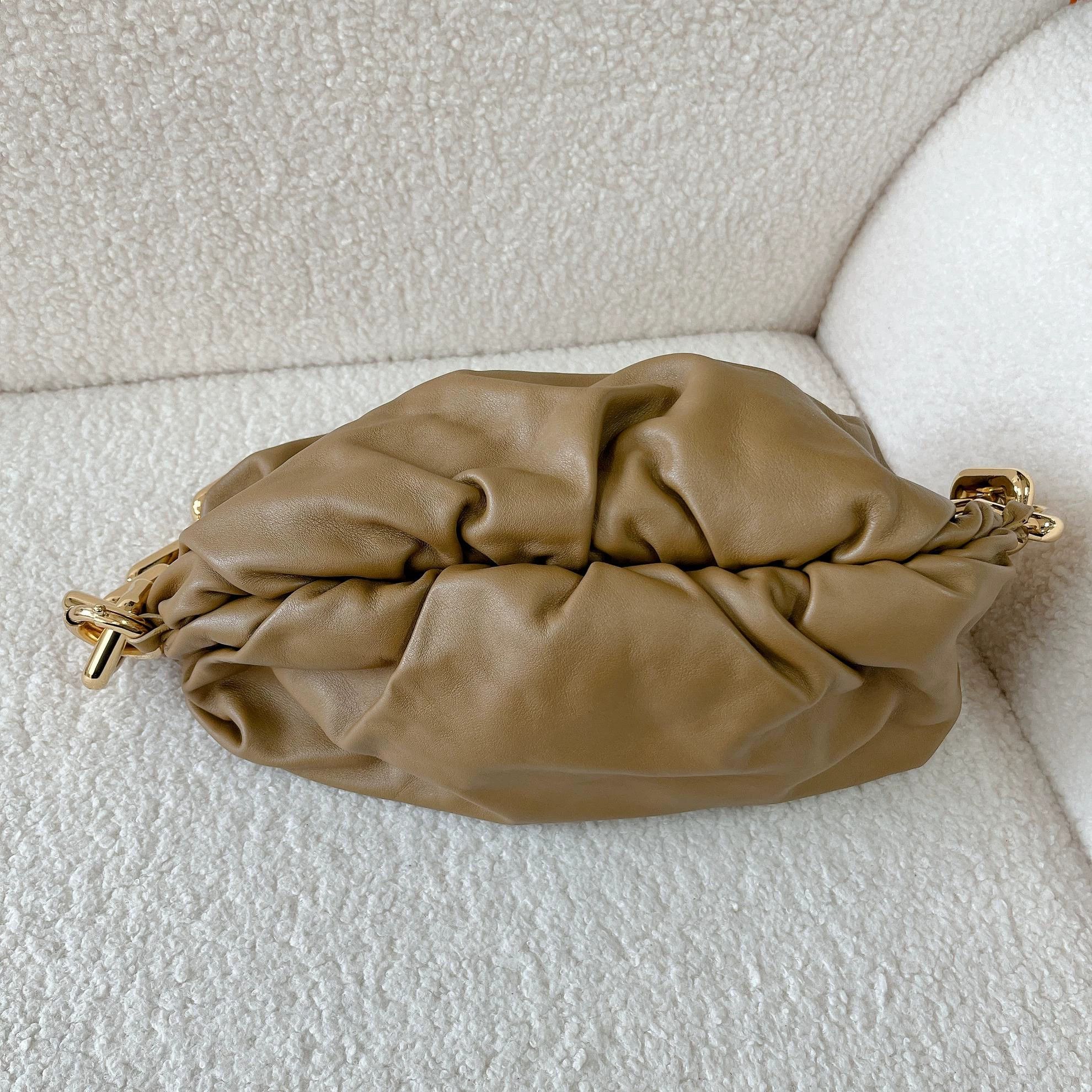 Bottega Veneta BV Pouch Cloud Bag 30x13x11 Size ONE SIZE - 7 Thumbnail