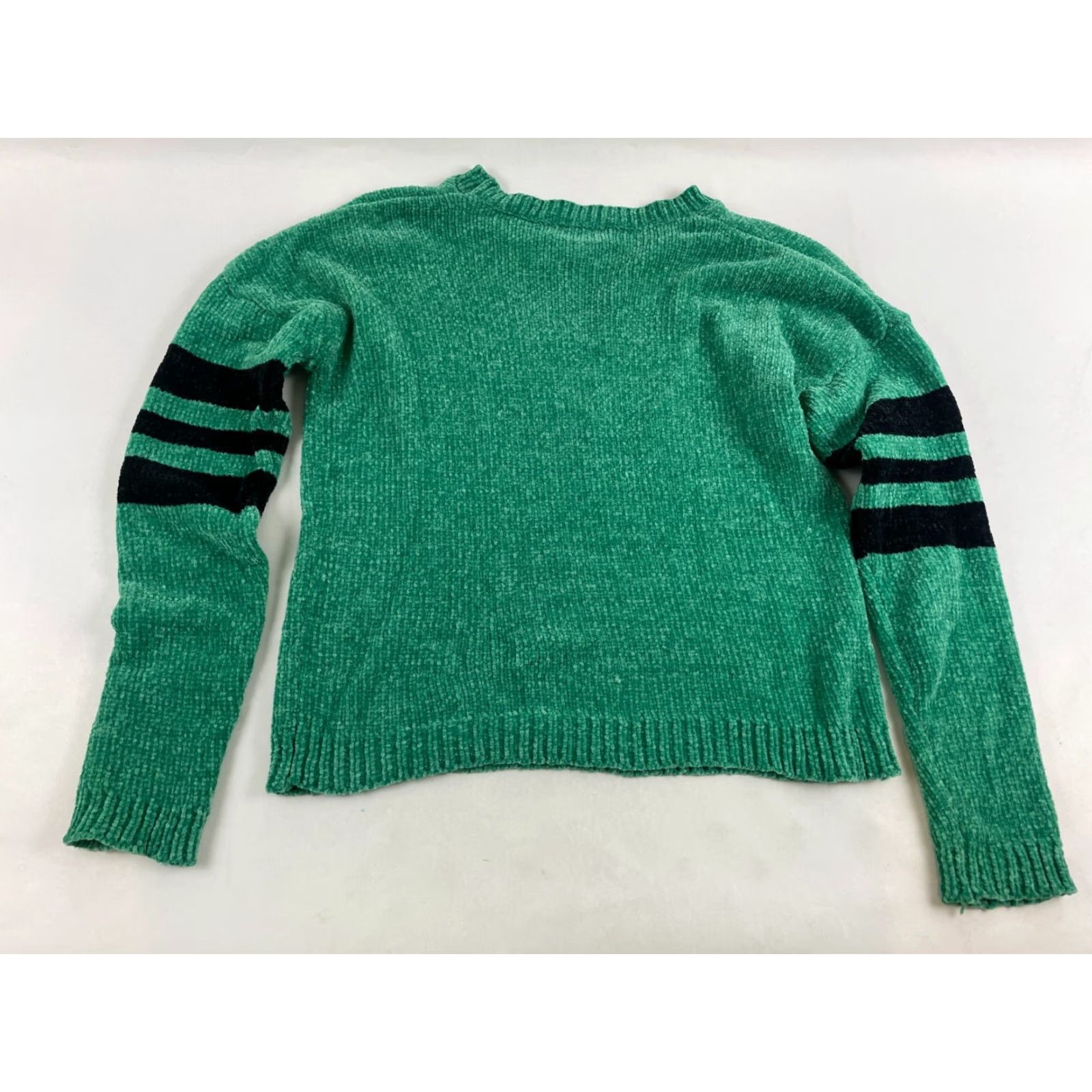 Vintage Poof Sweater Women’s Size Small Green Cropped Pullover Chenille Crew Neck Long Sleeve Modern Solid Size S / US 4 / IT 40 - 2 Thumbnail