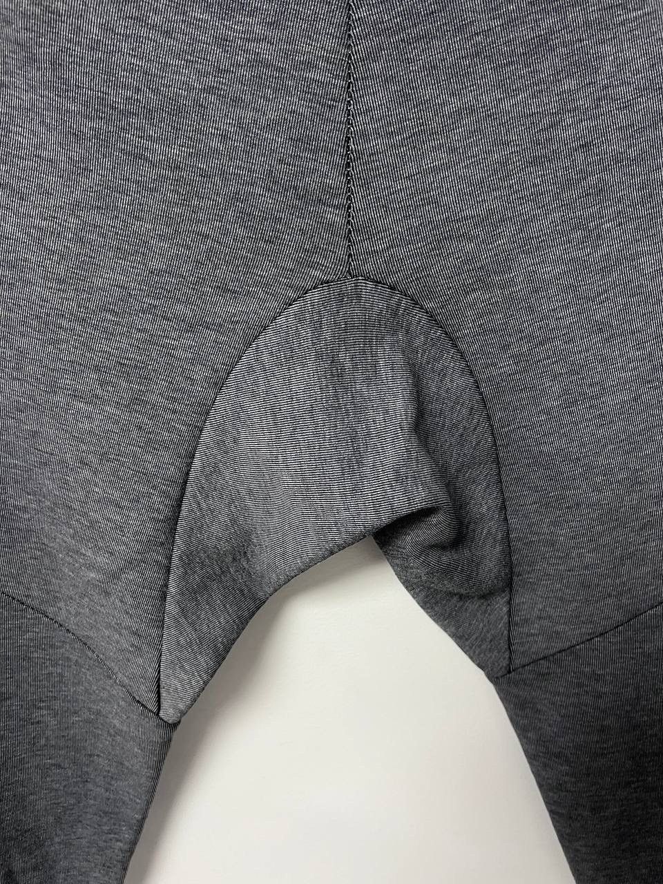 Nike Nike Tech Fleece Pants Gray Joggers Swoosh Activewear Small Size US 30 / EU 46 - 15 Thumbnail