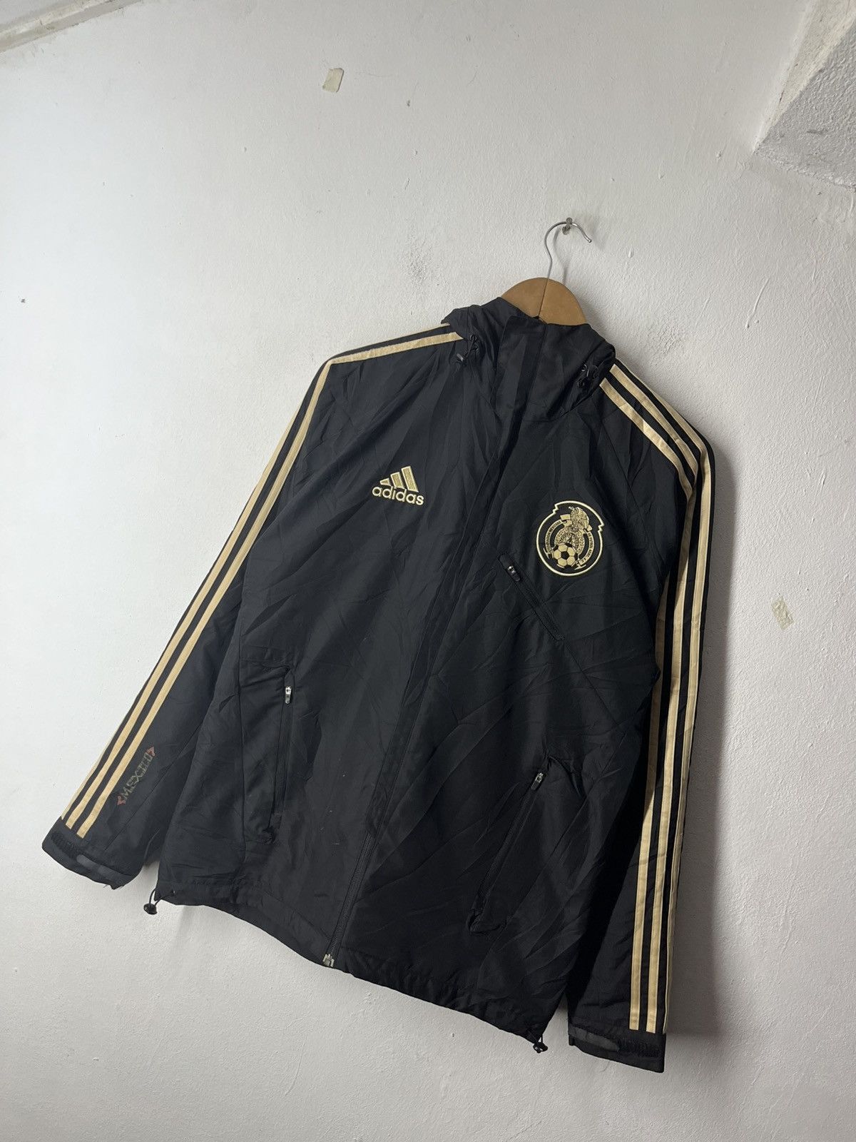 Adidas ADIDAS MEXICO DE FUTBOL ASOC WINDBREAKER JACKET Size US L / EU 52-54 / 3 - 6 Thumbnail